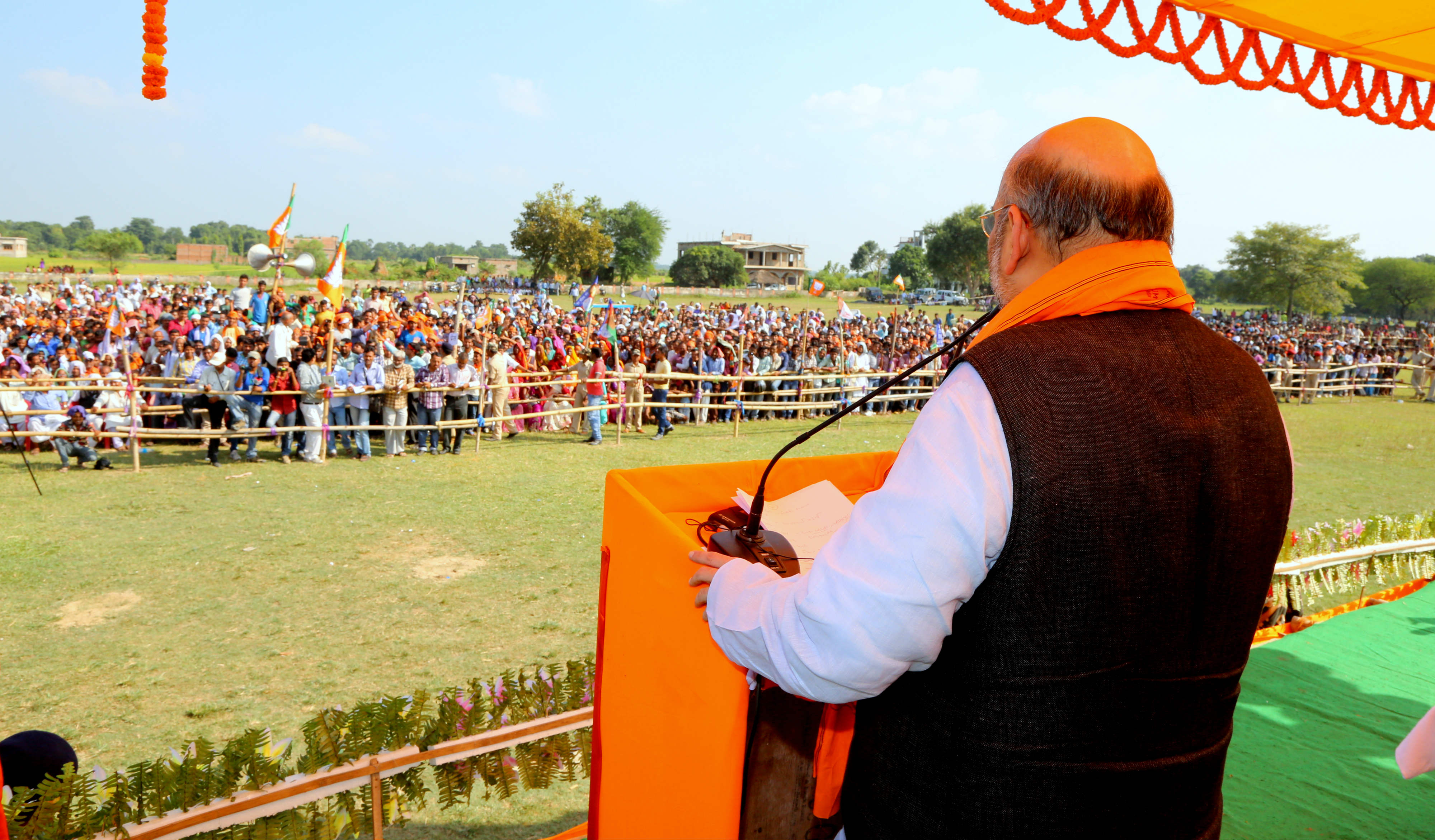 BJP National President, Shri Amit Shah addressing public meetings at Lalit Karpoori Stadium Jhanjharpur Bihar on October 31, 2015