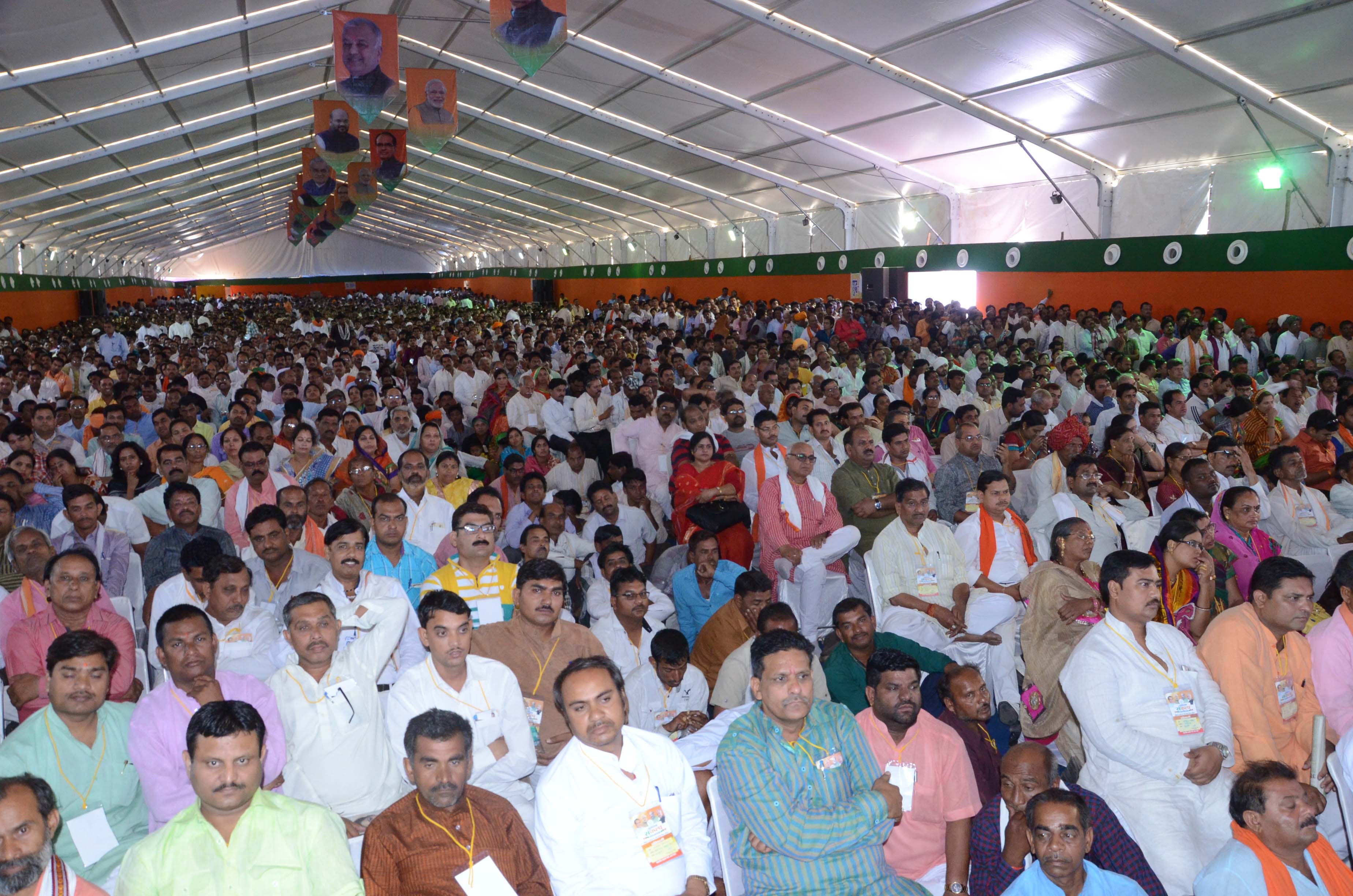 BJP National President, Shri Amit Shah addressing “Sushasan Sankalp Sammelan” at BHEL Dussera Ground, Bhopal (Madhya Pradesh) on May 10, 2015