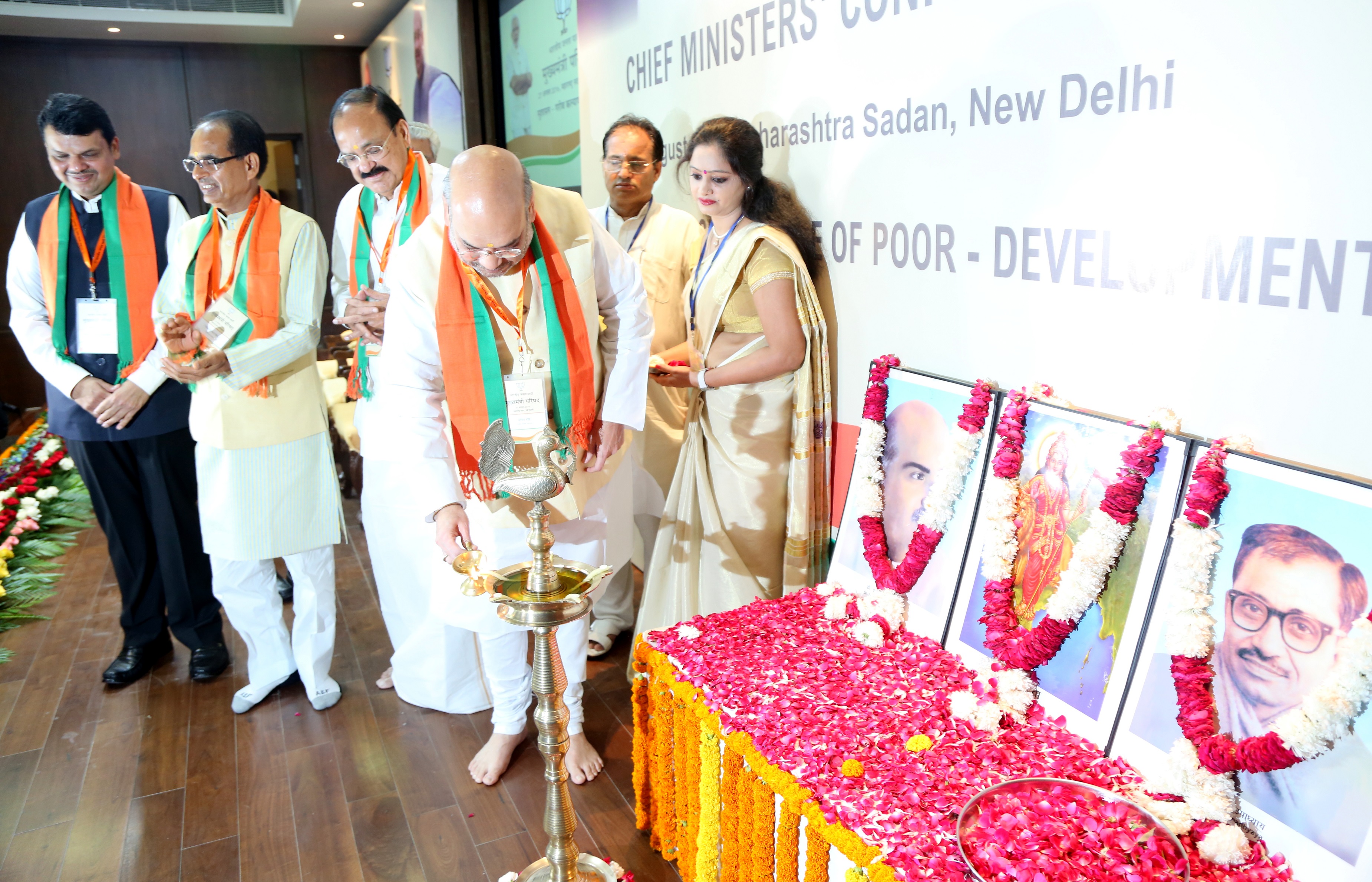 BJP National President, Shri Amit Shah inaugurating BJP Chief Ministers Conference at Maharashtra Sadan, K.G. Marg, New Delhi on August 27, 2016