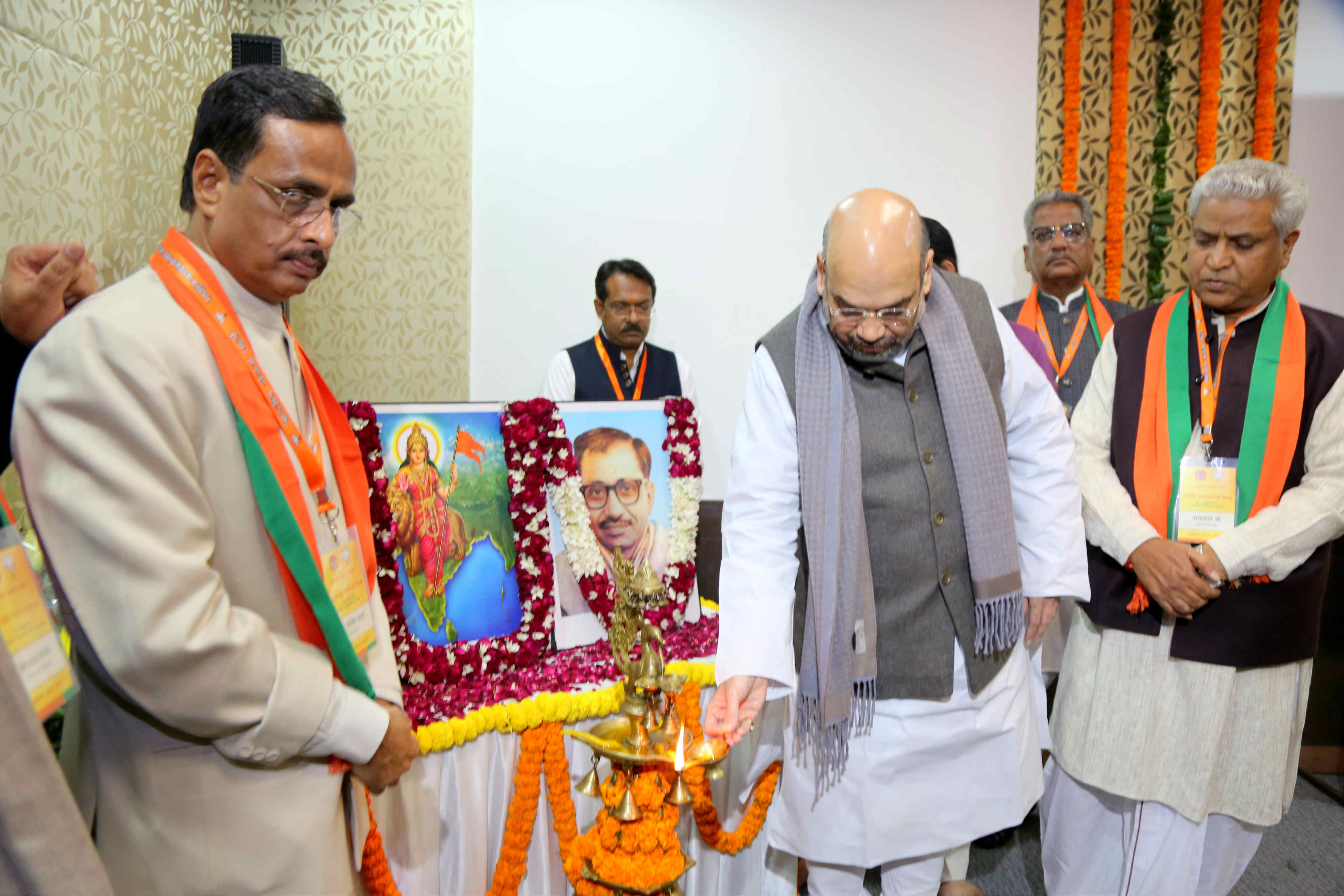 BJP National President, Shri Amit Shah inaugurating BJP National Office Bearers Meeting at NDMC Convention Centre, New Delhi on January 06, 2017