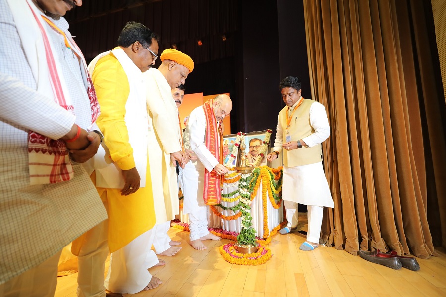 Photographs : BJP National President, Shri Amit Shah inaugurating the combined National Executive Committee Meeting of all the Morchas at Civic Centre, New Delhi