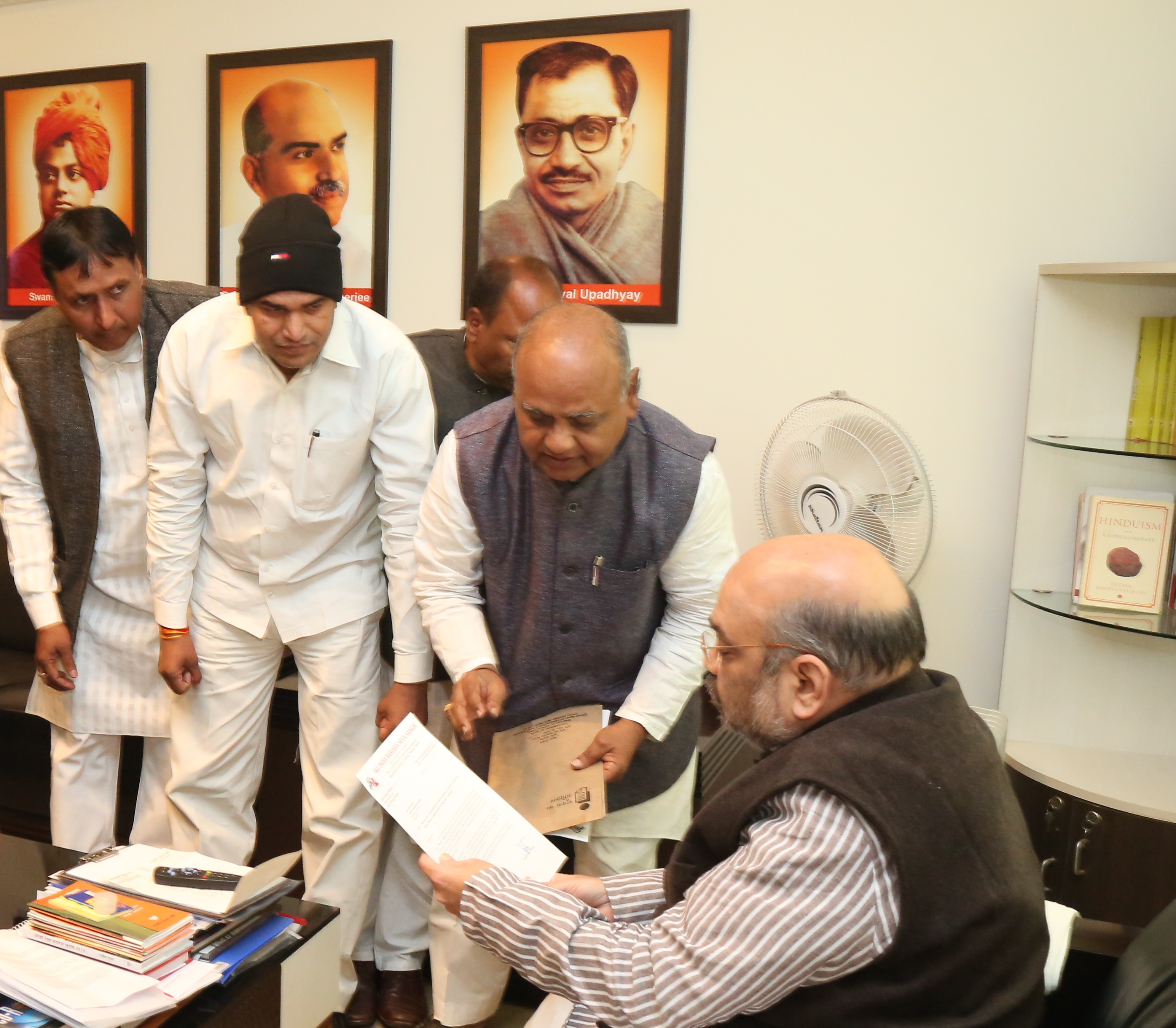 BJP National President, Shri Amit Shah interacting with Karyakartas & General Public during his Jan-Samwad at 11, Ashoka Road on January 18, 2016