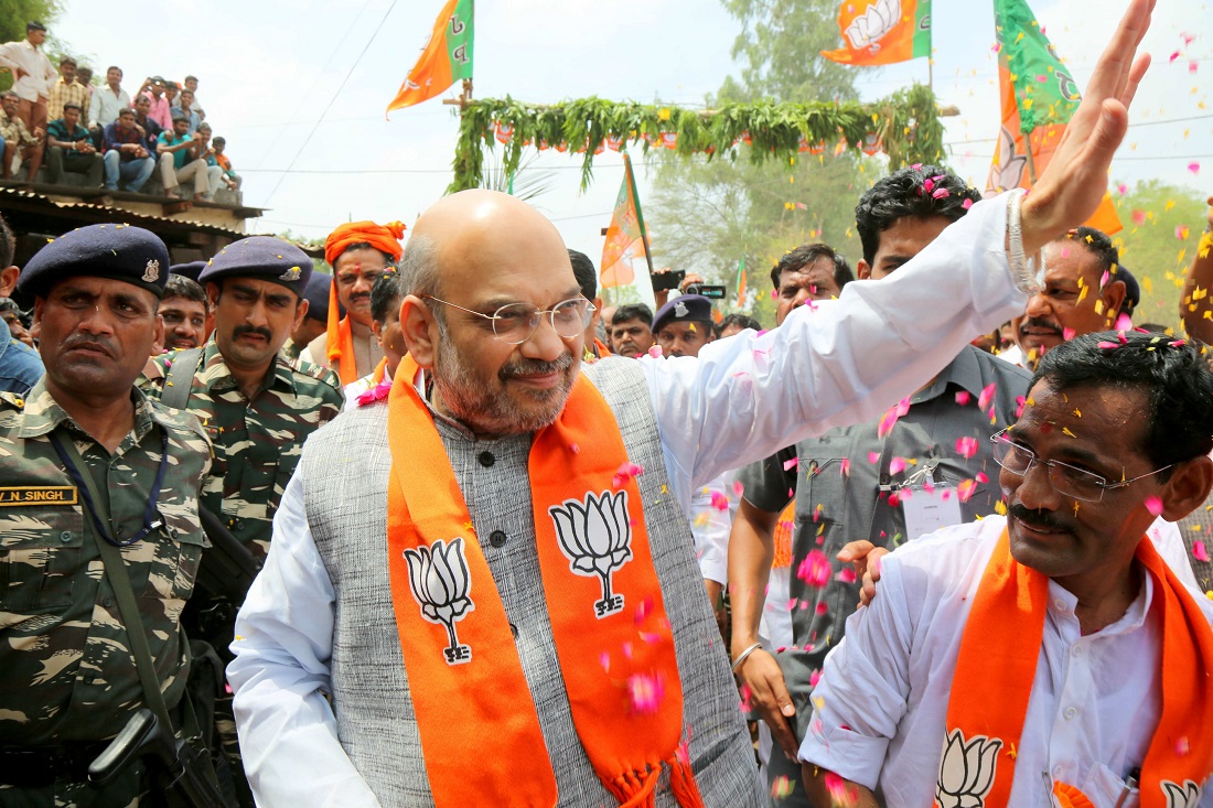 BJP National President, Shri Amit Shah ji's door to door sampark at Devliya Village, Chhota Udaipur Gujarat on 31 May 2017