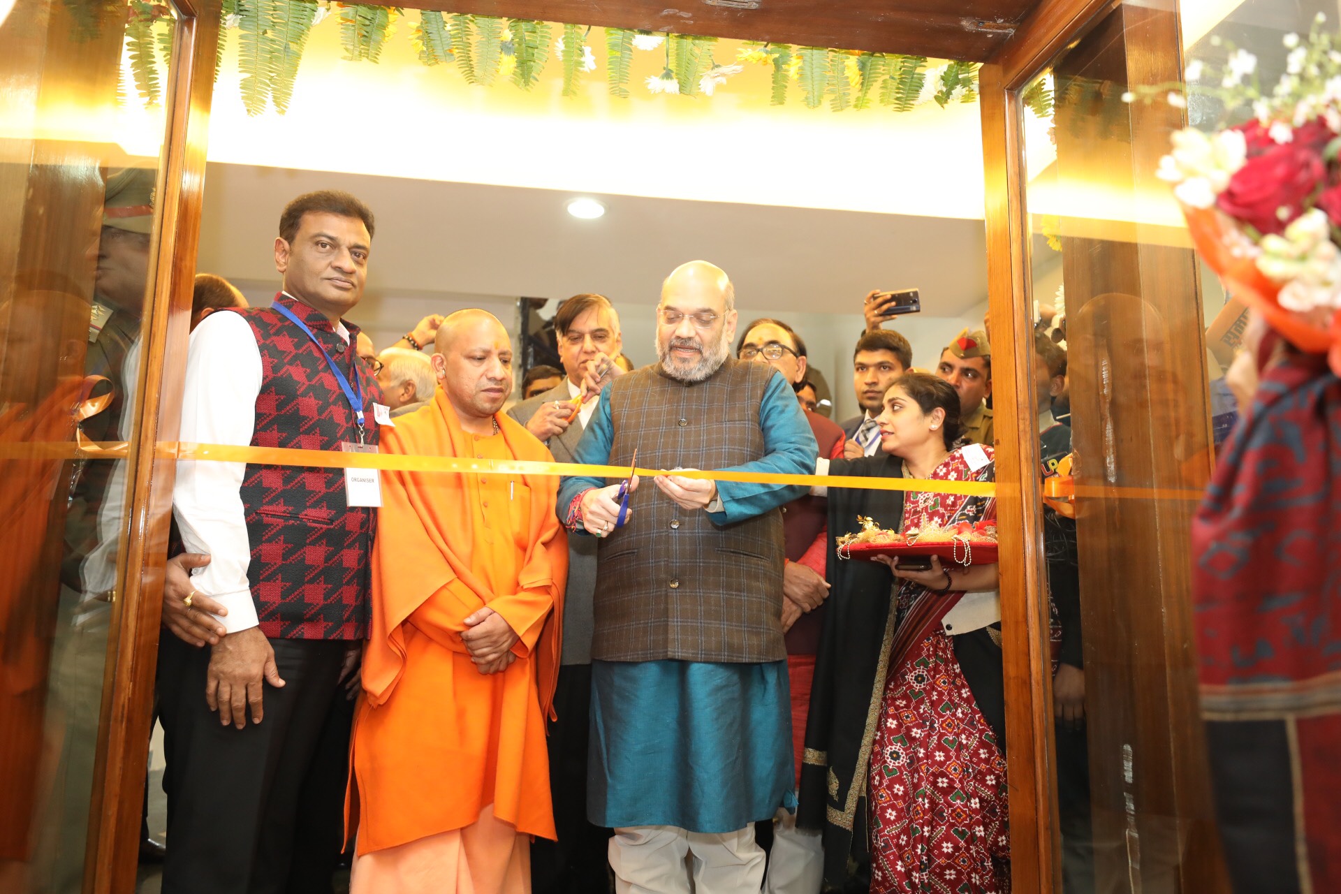 BJP National President, Shri Amit Shah launching “Indian Institute of Gems & Jewellery” at Kuber Mall, Rath Yatra Crossing, Varanasi Uttar Pradesh.