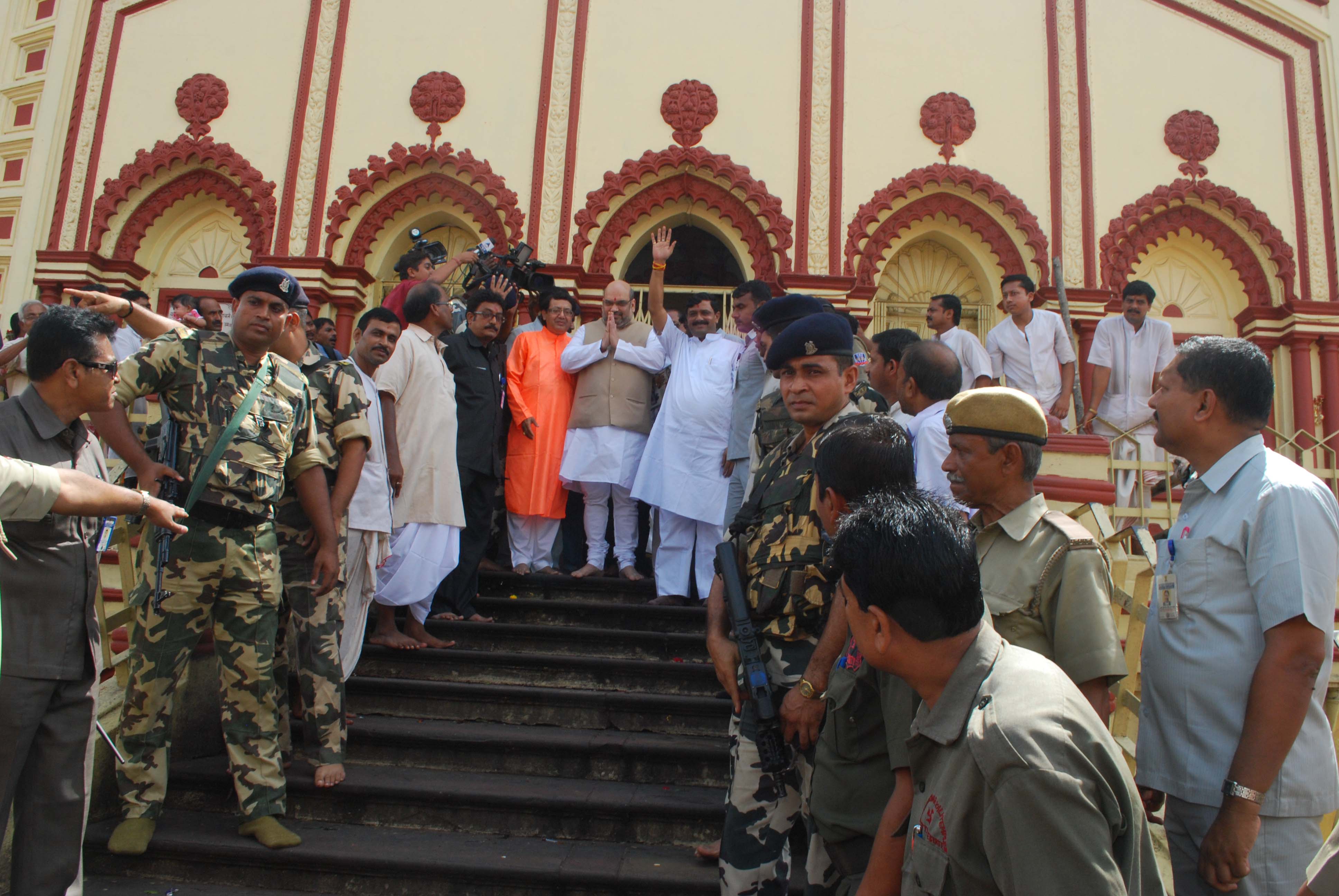 BJP National President Shri Amit Shah visiting Dakshineswar Temple (Kolkata) on September 7, 2014