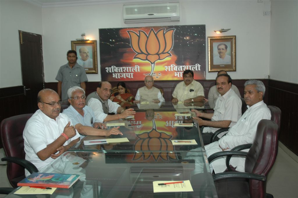 BJP Parliament Board Meeting at BJP Central Office, 11, Ashoka Road, New Delhi 110001 on May 10, 2010