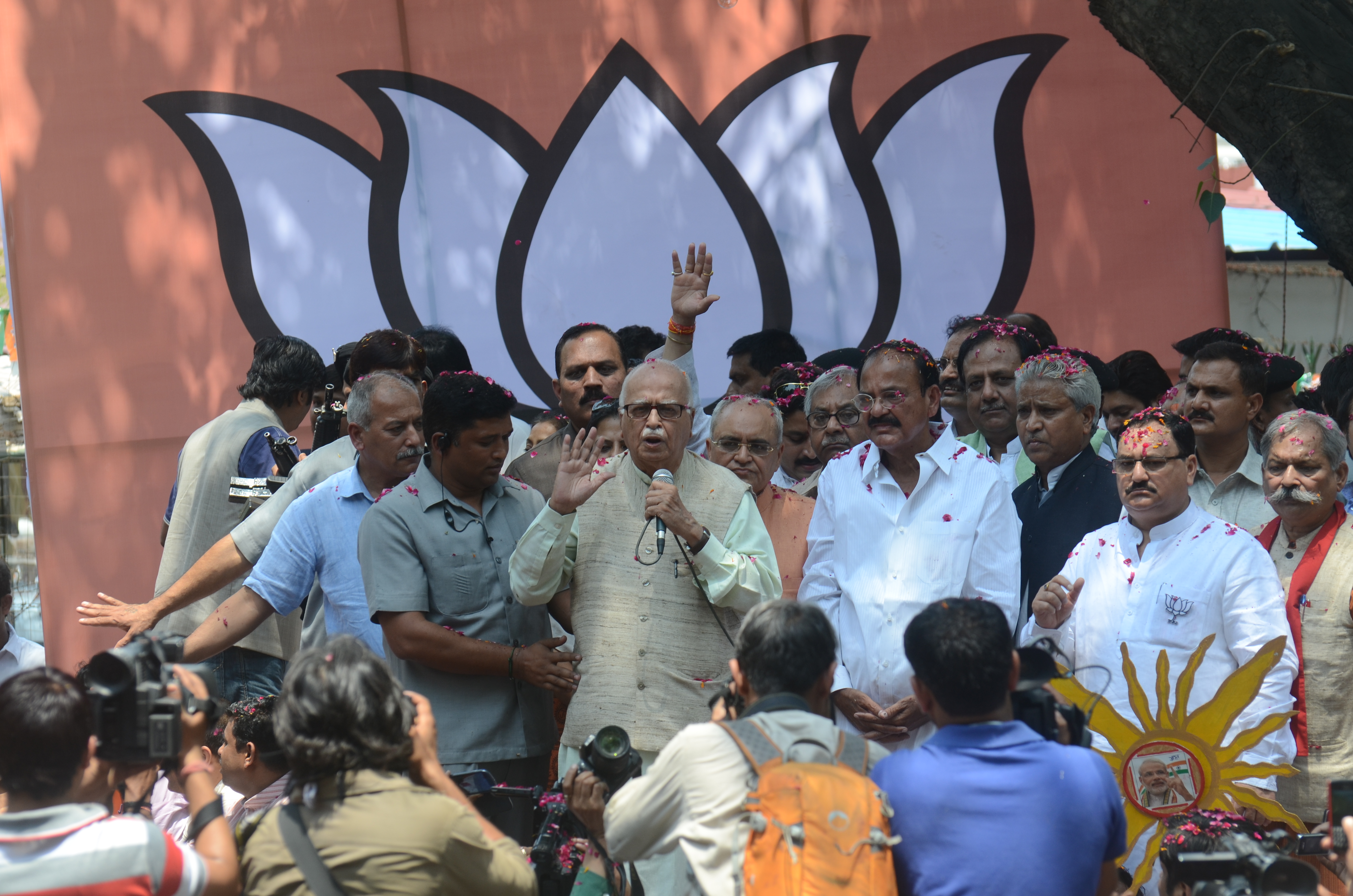 BJP Senior leaders celebrating after winning Lok Sabha Elections 2014 at 11, Ashoka Road on May 16, 2014