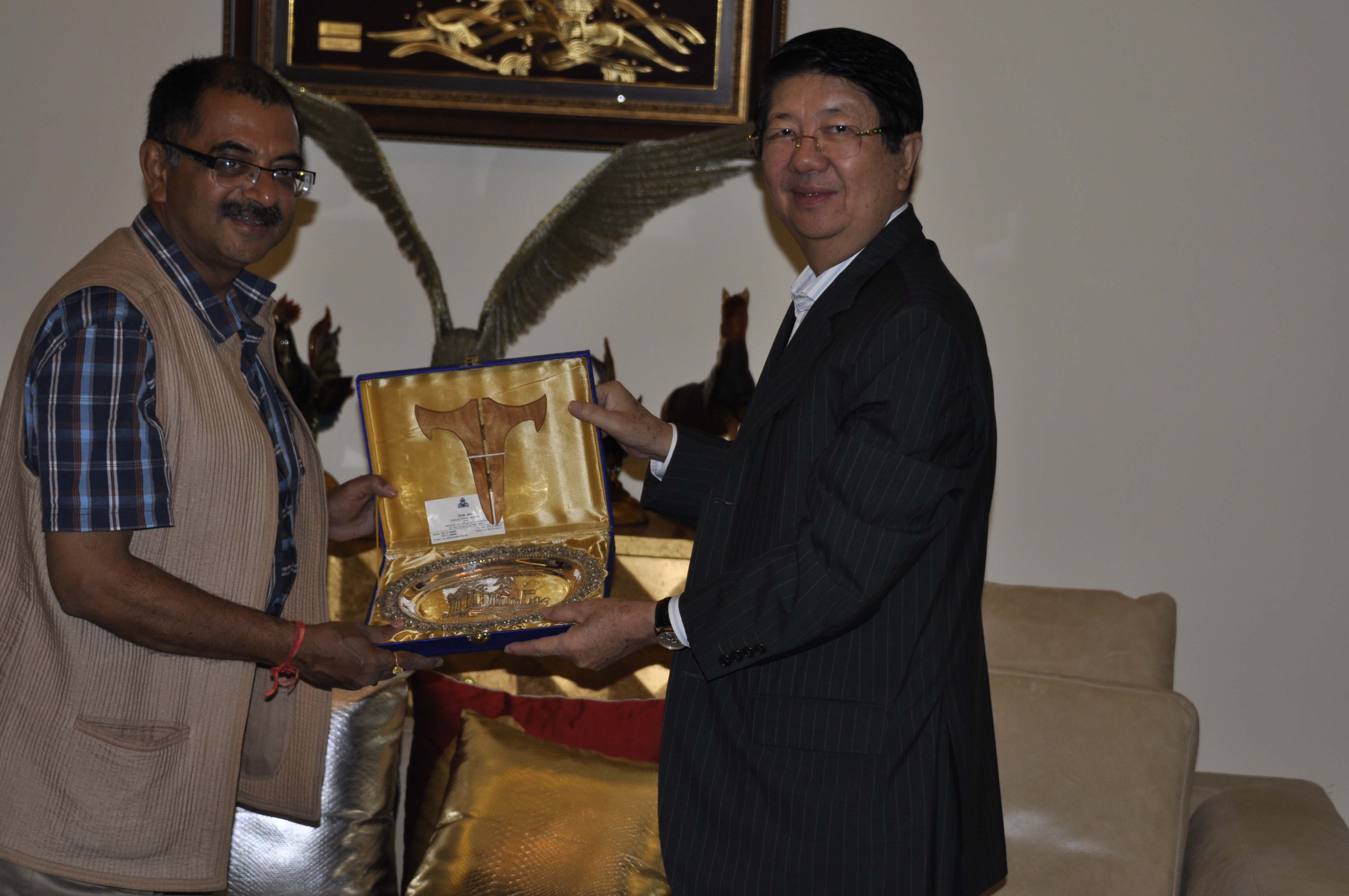 Deputy Prime Minister of Cambodia welcoming Shri Tarun Vijay at his official residence on June 21, 2011