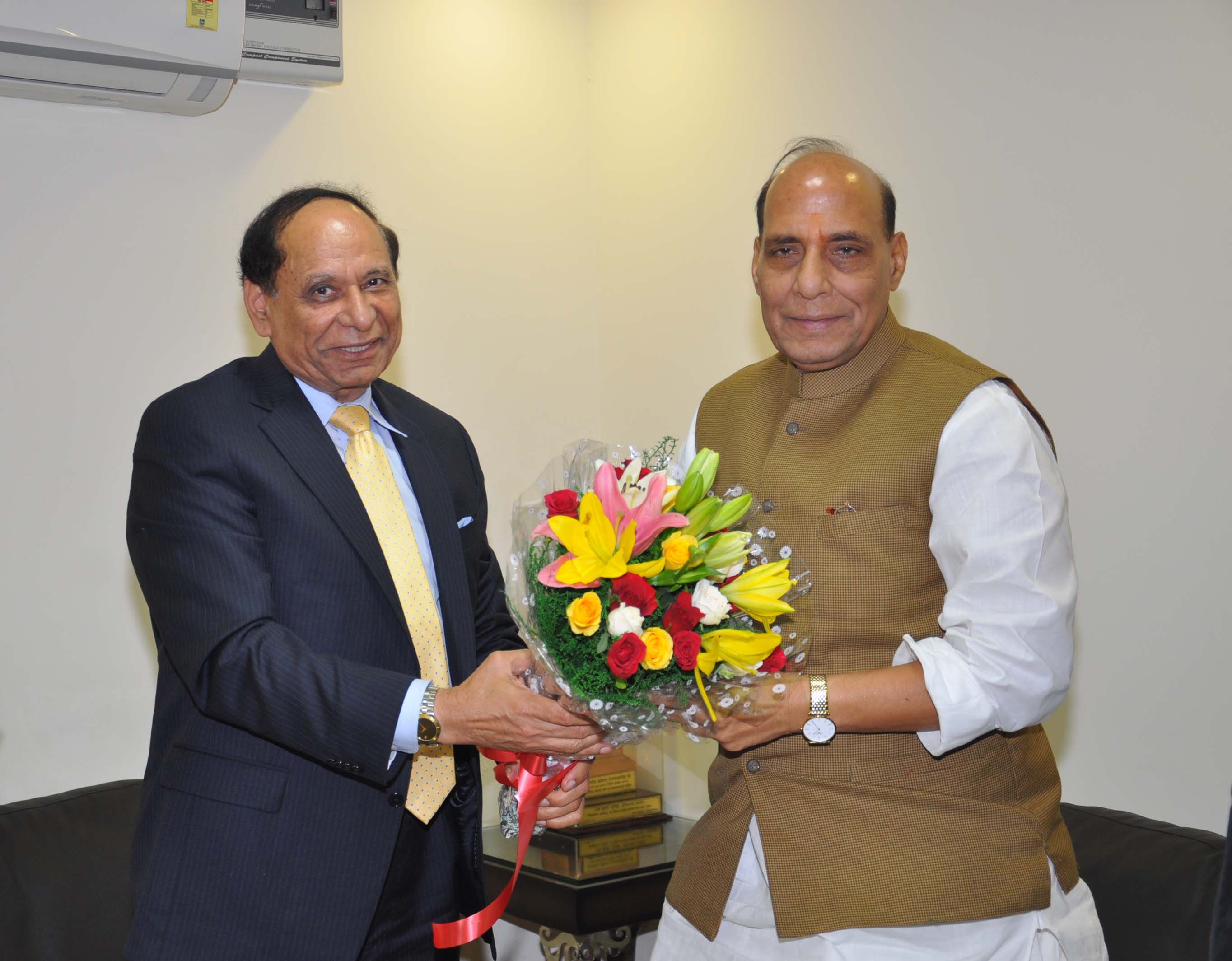 BJP President, Shri Rajnath Singhji's meeting with Ambassador Islam A. Siddiqui, Chief Agricultural Negotiator in the Office of the United States Trade Representative at his residence 38, Ashoka Road, New Delhi on September 21, 2013