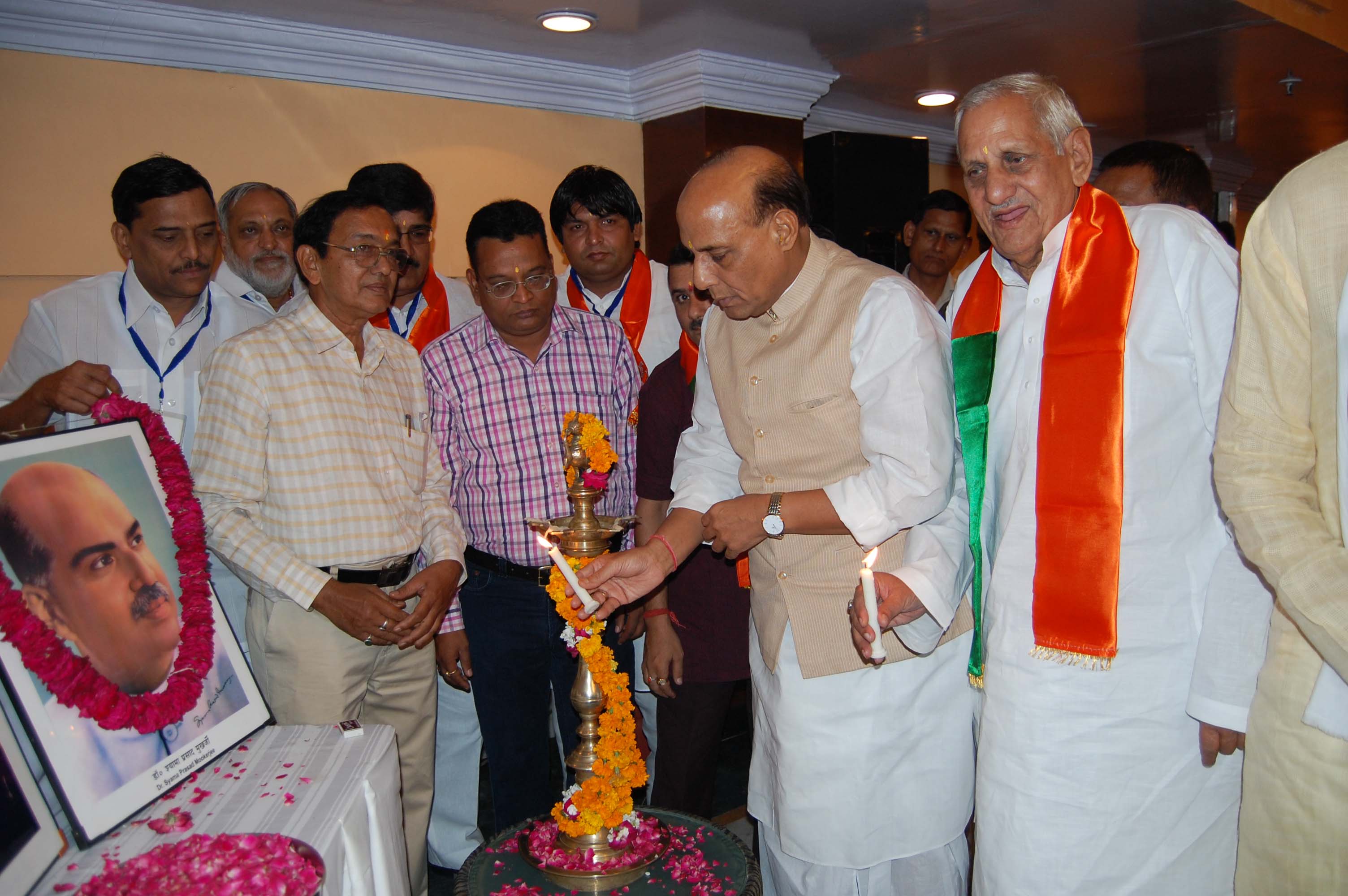 Shri Rajnath Singh inaugurating National Executive Meeting of BJP Traders Cell at Hotel Chaupal, Old Road, Gurgaon, Haryana on June 09, 2012