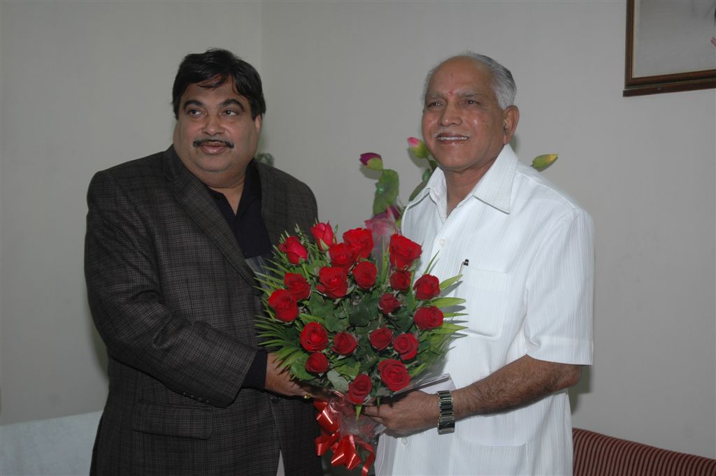 BJP National President, Shri Nitin Gadkari with Karnataka CM Shri B.S. Yedurappa at 11, Ashoka Road, on January 7, 2010