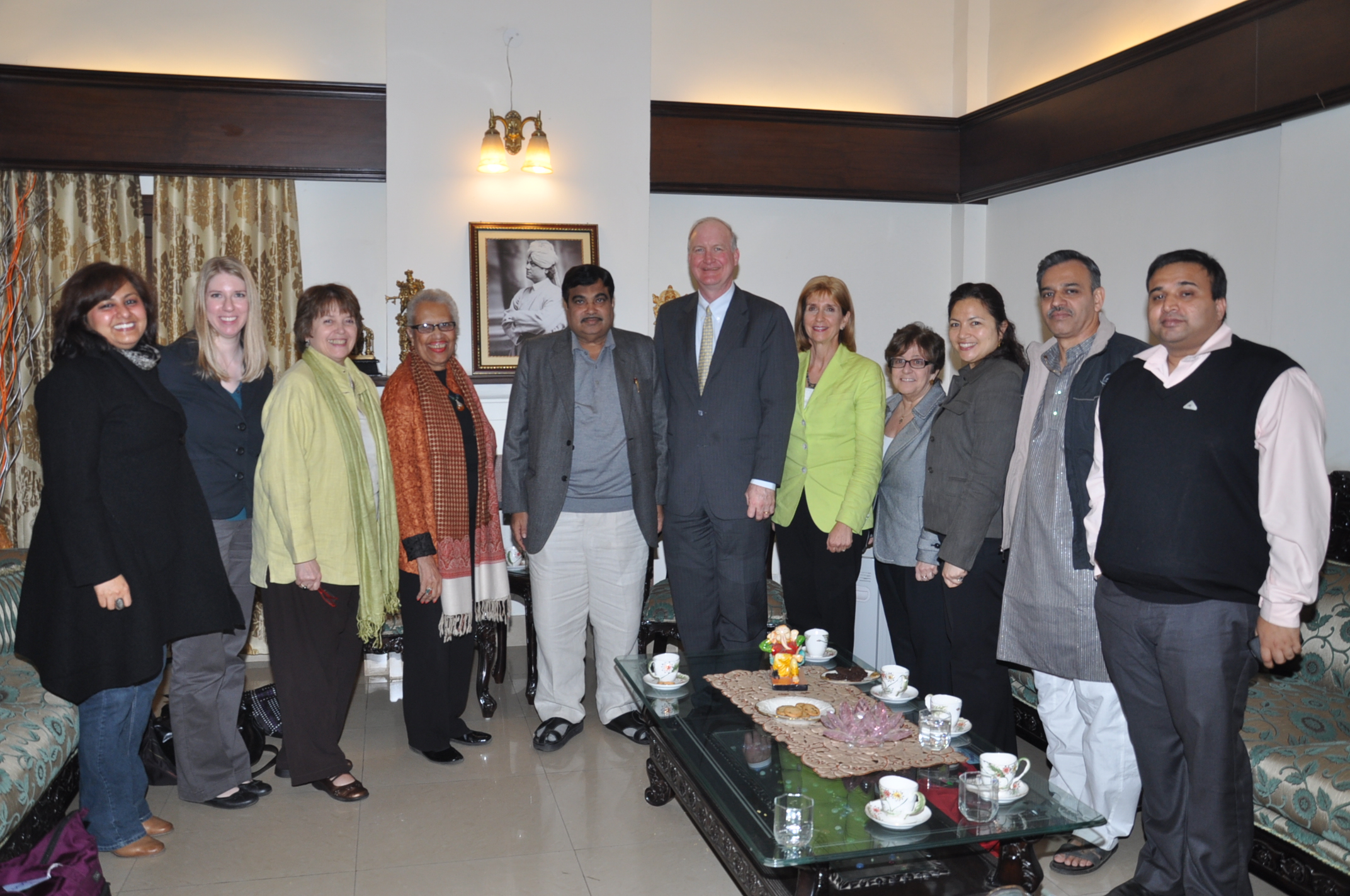 International Republican Institute Delegation with the BJP National President, Shri Nitin Gadkari on their five day visit to India for exchange with the BJP at 13, Teen Murthi Lane on January 14, 2012