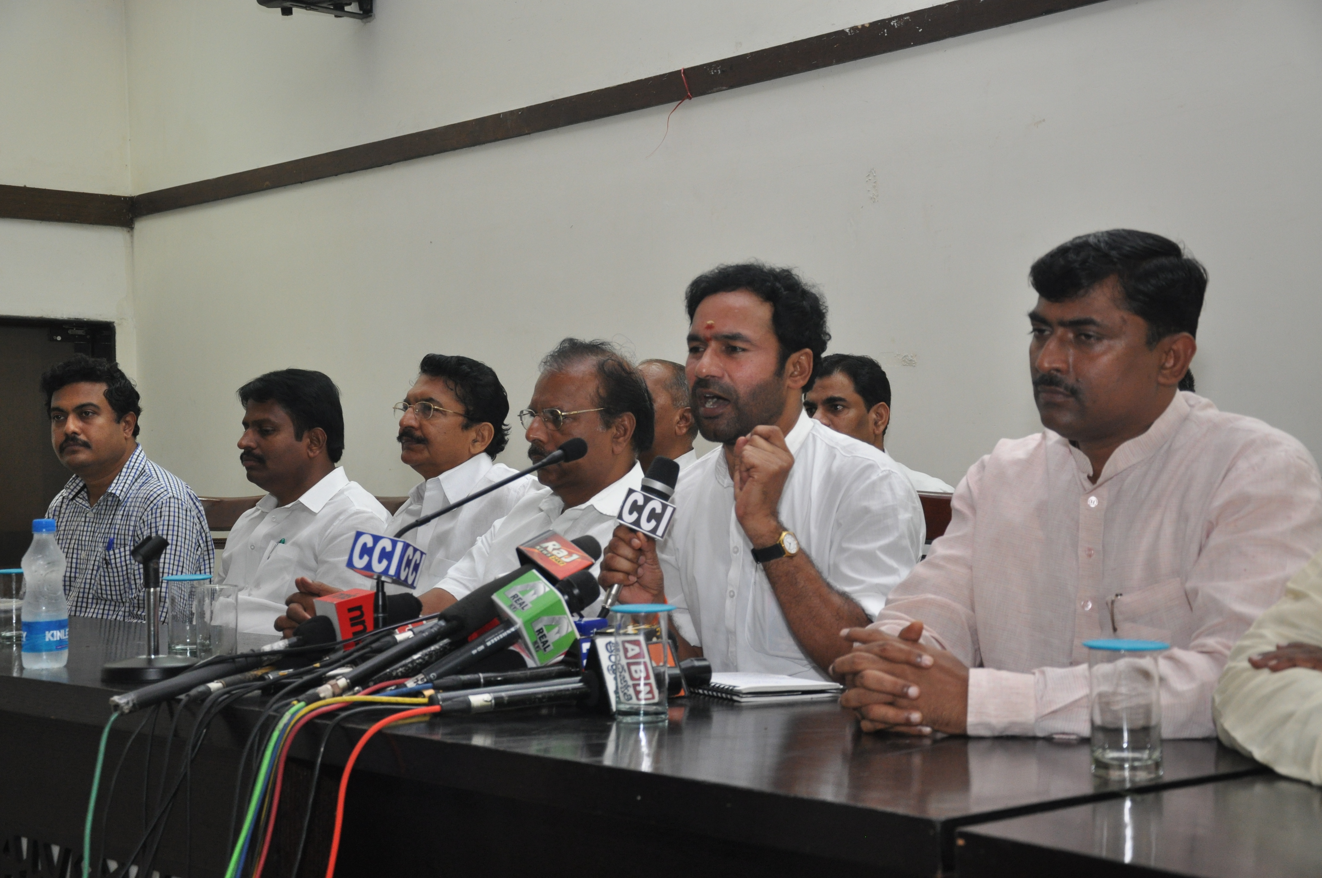 BJP AP President, Shri G. Kishan Reddy and BJP National Secretary Shri P. Muralidhar Rao addressing a press conference at Deputy Speaker Hall, Constitution Club on September 02, 2012 