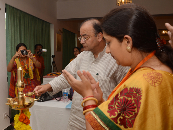 Shri Arun Jaitley inaugurating Mahila Morcha Training Camp in Goa on September 14, 2012