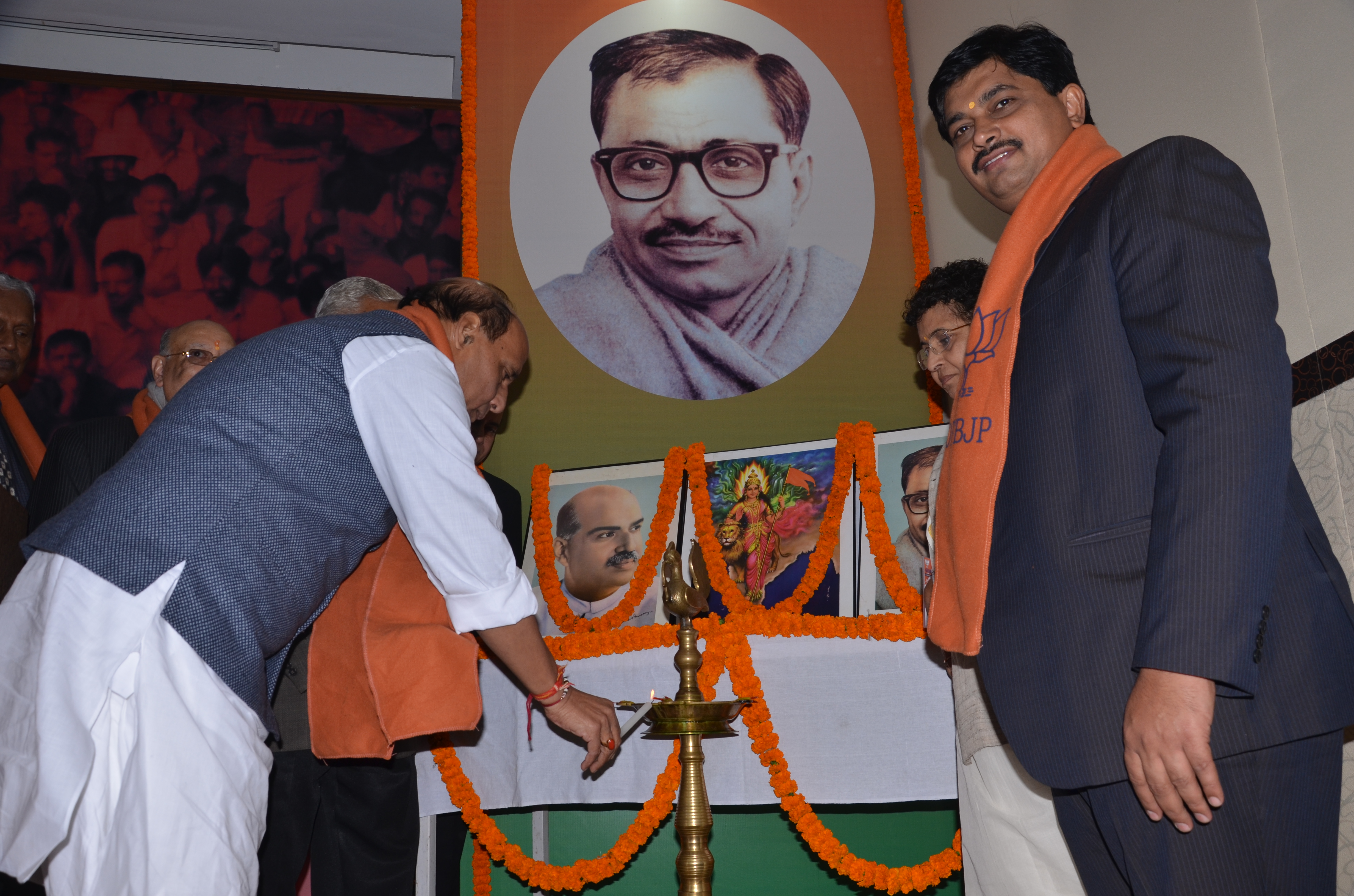 BJP National President, Shri Rajnath Singh inaugurating one day OFBJP GLOBAL Meeting at 11, Ashoka Road, New Delhi on January 6, 2014