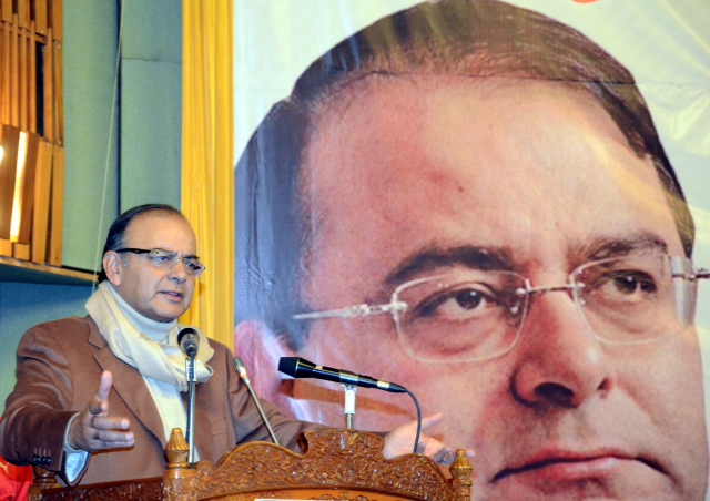 Hon'ble Minister, Shri Arun Jaitley addressing intellectual meeting at SKICC Hall, Centaur Hotel, Srinagar on December 3, 2014