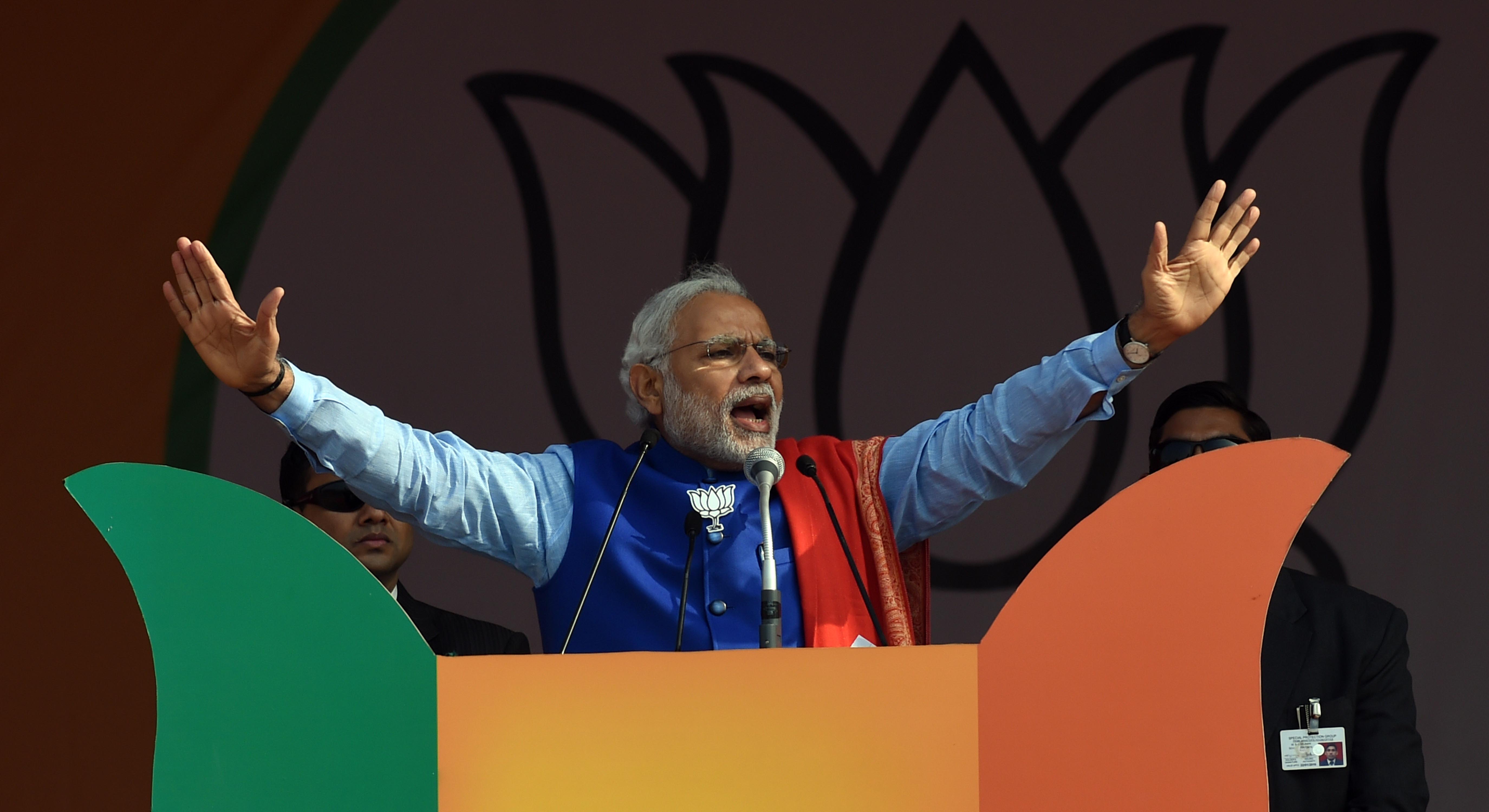 Hon'ble Prime Minister, Shri Narenra Modi, BJP President, Shri Amit Shah and other BJP Senior leaders addressing public rally at Ramleela Ground, New Delhi on January 10, 2015