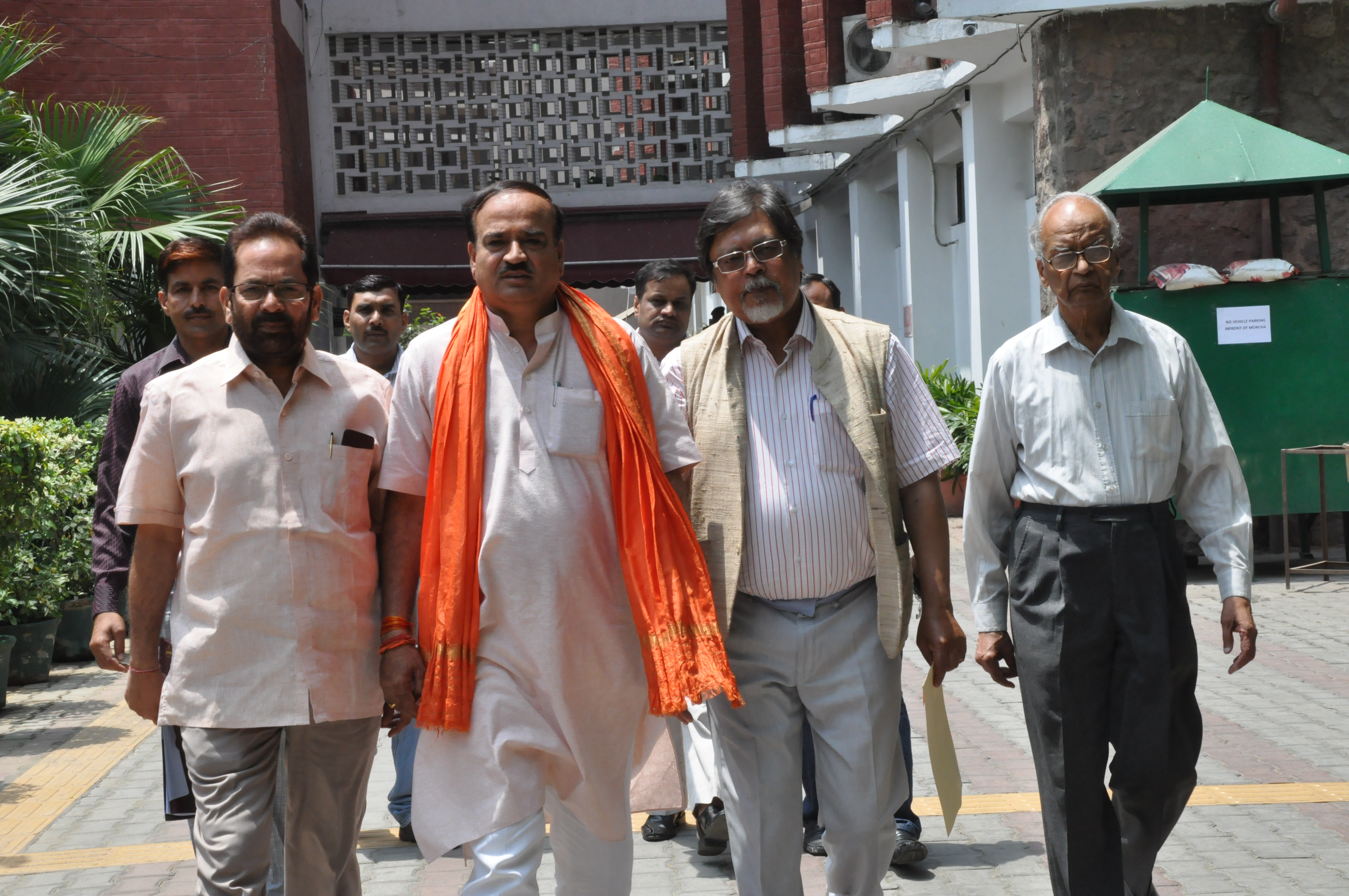 Memorandum submitted by BJP delegation led by Shri Ananth Kumar, Shri M.A. Naqvi, Shri Chandan Mitra and Shri R. Ramakrishna  to the ECI on May 03, 2014