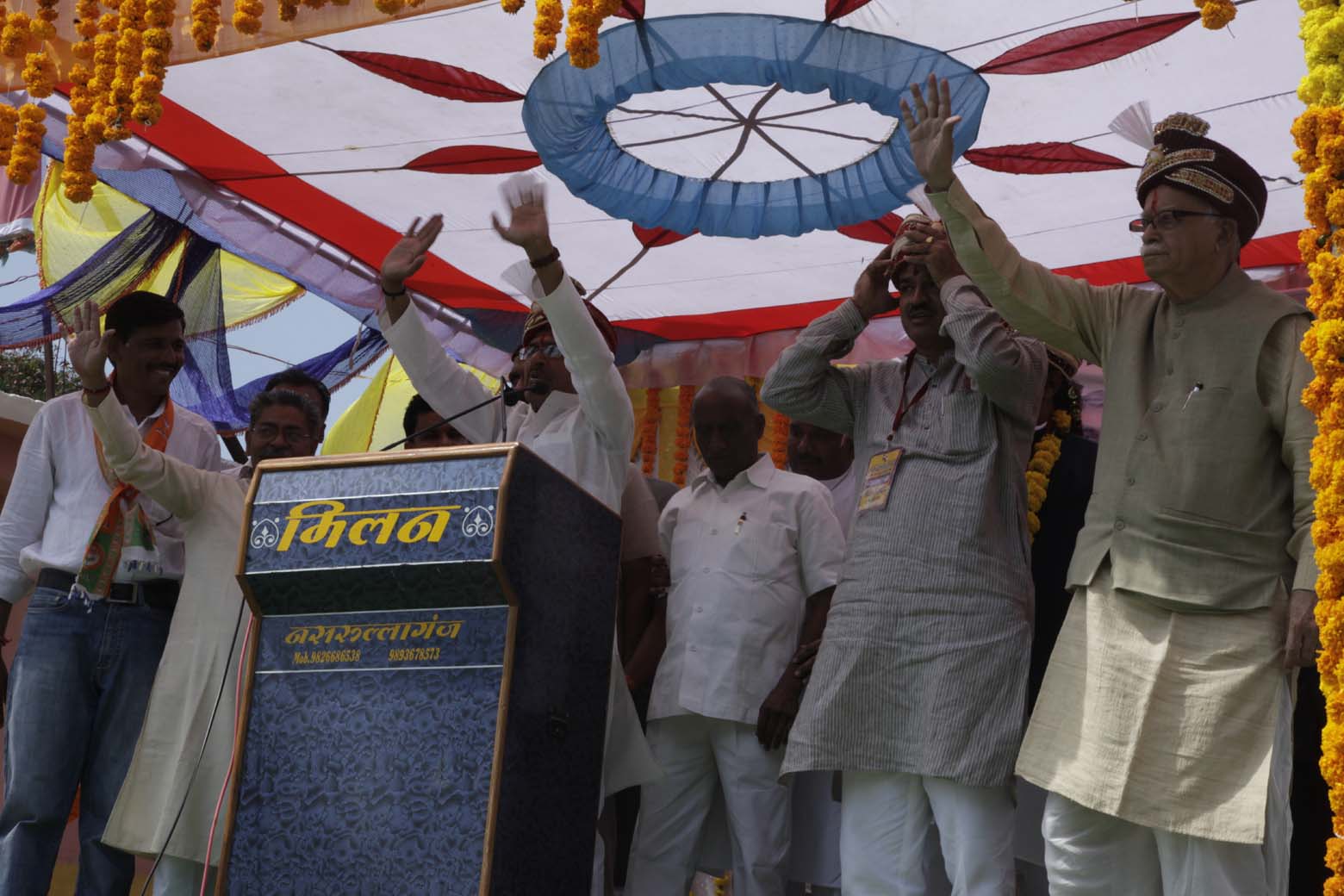 Jan Chetna Yatra at Hoshangabad (Madhya Pradesh) on October 16, 2011