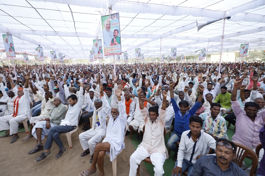 Photographs : BJP National President, Shri Amit Shah addressing a public meeting in Khategaon, Devas (Madhya Pradesh)