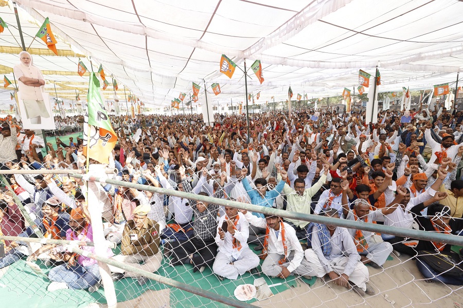 Photographs : BJP National President, Shri Amit Shah addressing a public meeting in Sujangarh (Rajasthan)