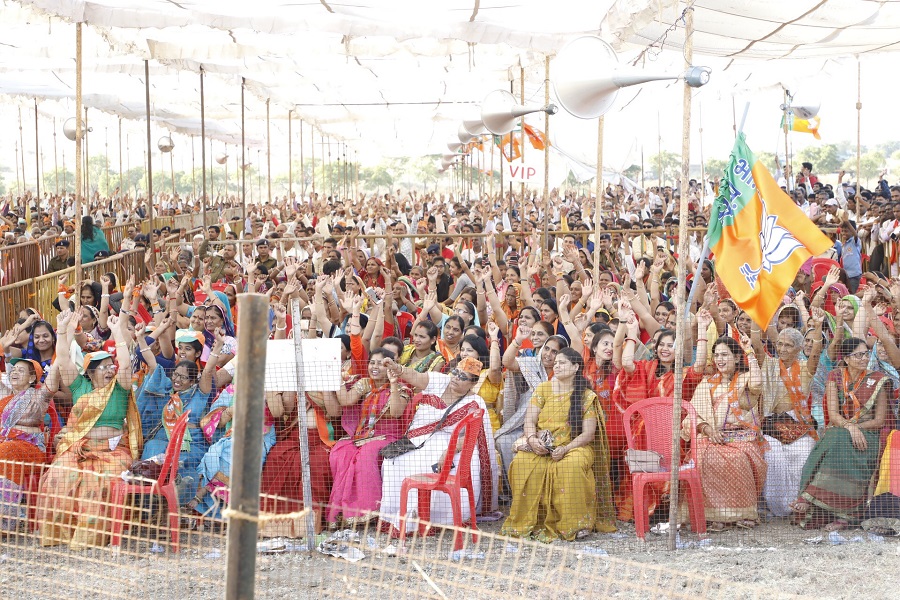 Photographs : BJP National President, Shri Amit Shah addressing public meeting in Shajapur (Madhya Pradesh)