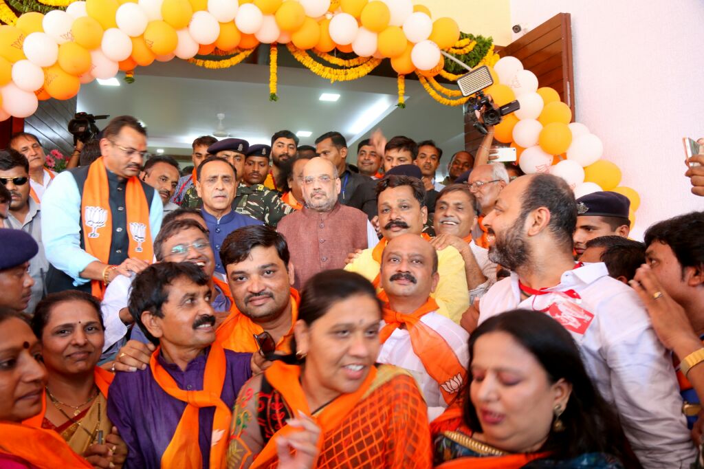 BJP National President, Shri Amit Shah inaugurating BJP District Office in Kheda, Nadiad  Gujarat on 21 June 2017