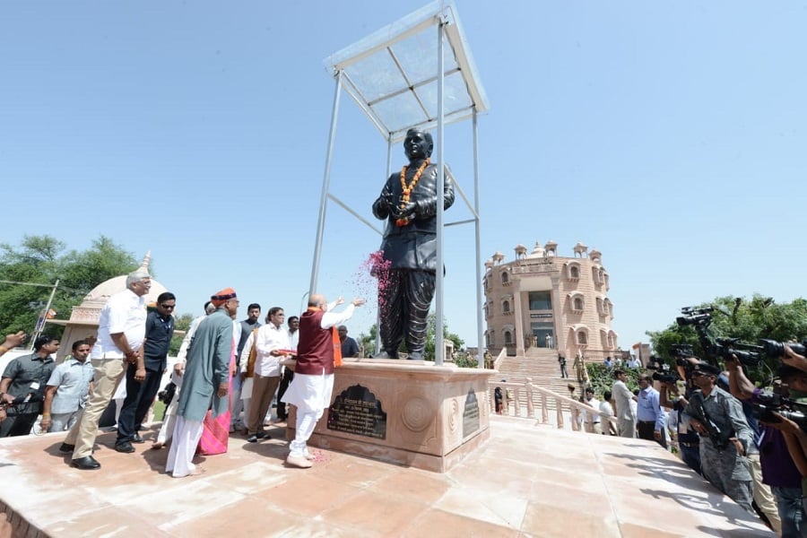 Photographs : BJP National President, Shri Amit Shah inaugurating Pandit Deendayal Upadhyay memorial in Dhanakya, Jaipur (Rajasthan)