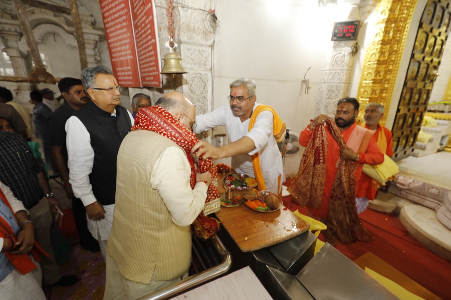 Photographs : BJP National President Shri Amit Shah visited Maa Bamaleshwari Devi Temple in Dongargarh, Rajnandgaon Dist (Chhattisgarh