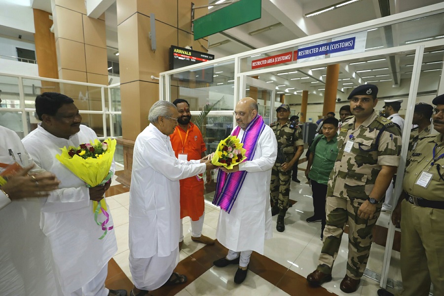 Photographs : BJP National President Shri Amit Shah's rousing reception on his arrival at Bhubaneswar (Odisha)