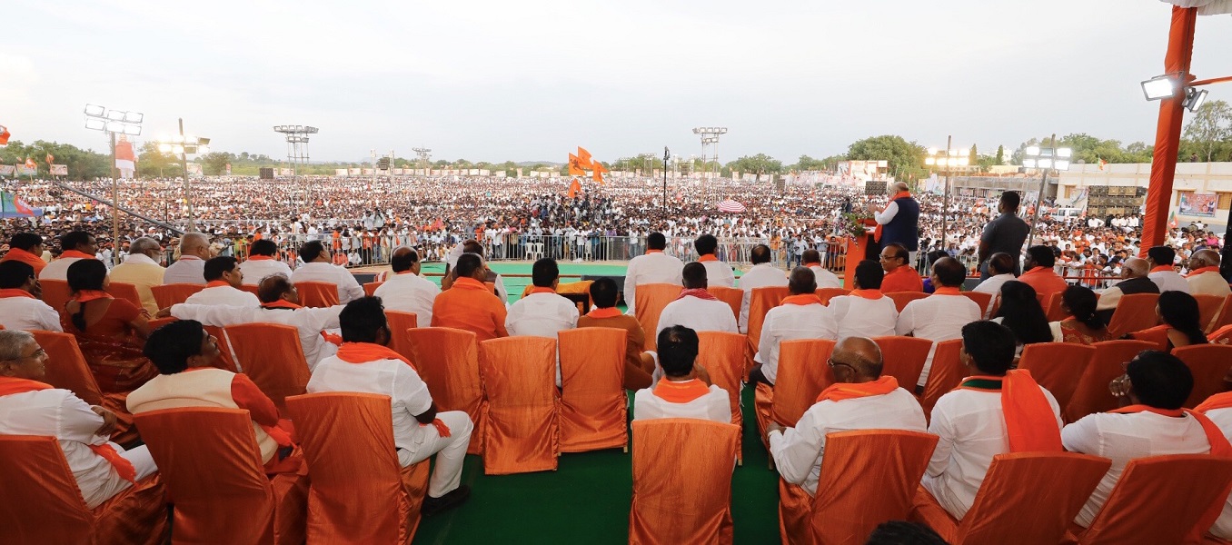 Photographs: BJP National President, Shri Amit Shah addressing a public meeting "BJP Shankaravam" in Mahabubnagar, Telangana