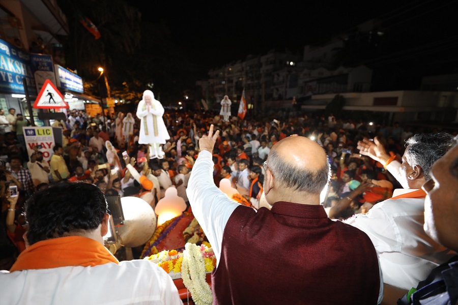 photographs of BJP National President Shri Amit Shah's road show in Govindraj Nagar assembly constituency, Bengaluru (Karnataka)  