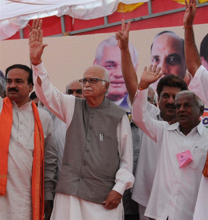 Shri L.K. Advaniji, during Lok Sabha Election campaign in Bengaluru (Karnataka) on April 25, 2009