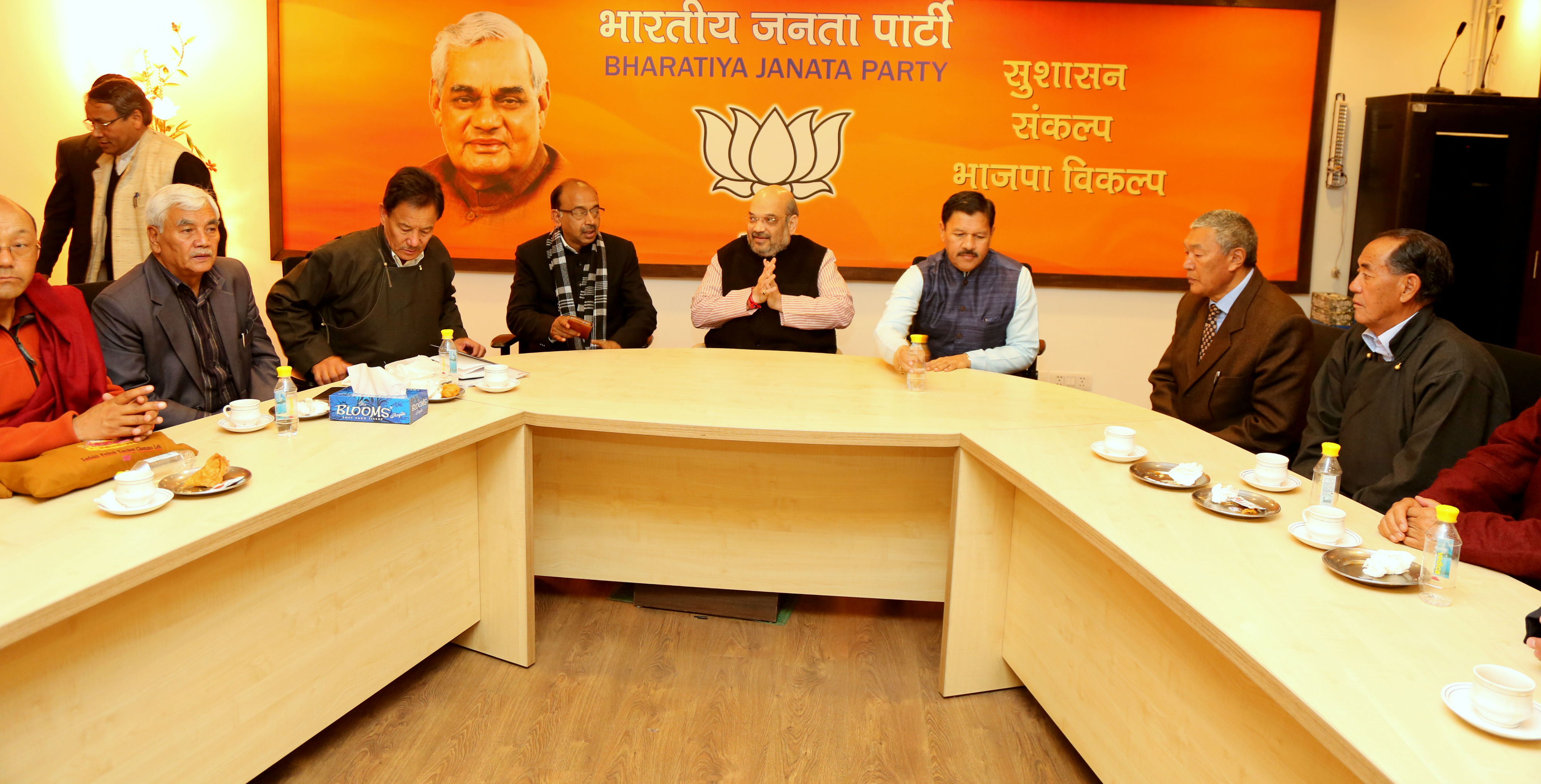 Shri Amit Shah interacting with Karyakartas & General Public & also interaction with a delegation from Leh-Ladakh led by MP Shri Thupstan Chhewang at 11, Ashoka Road on December 21, 2015