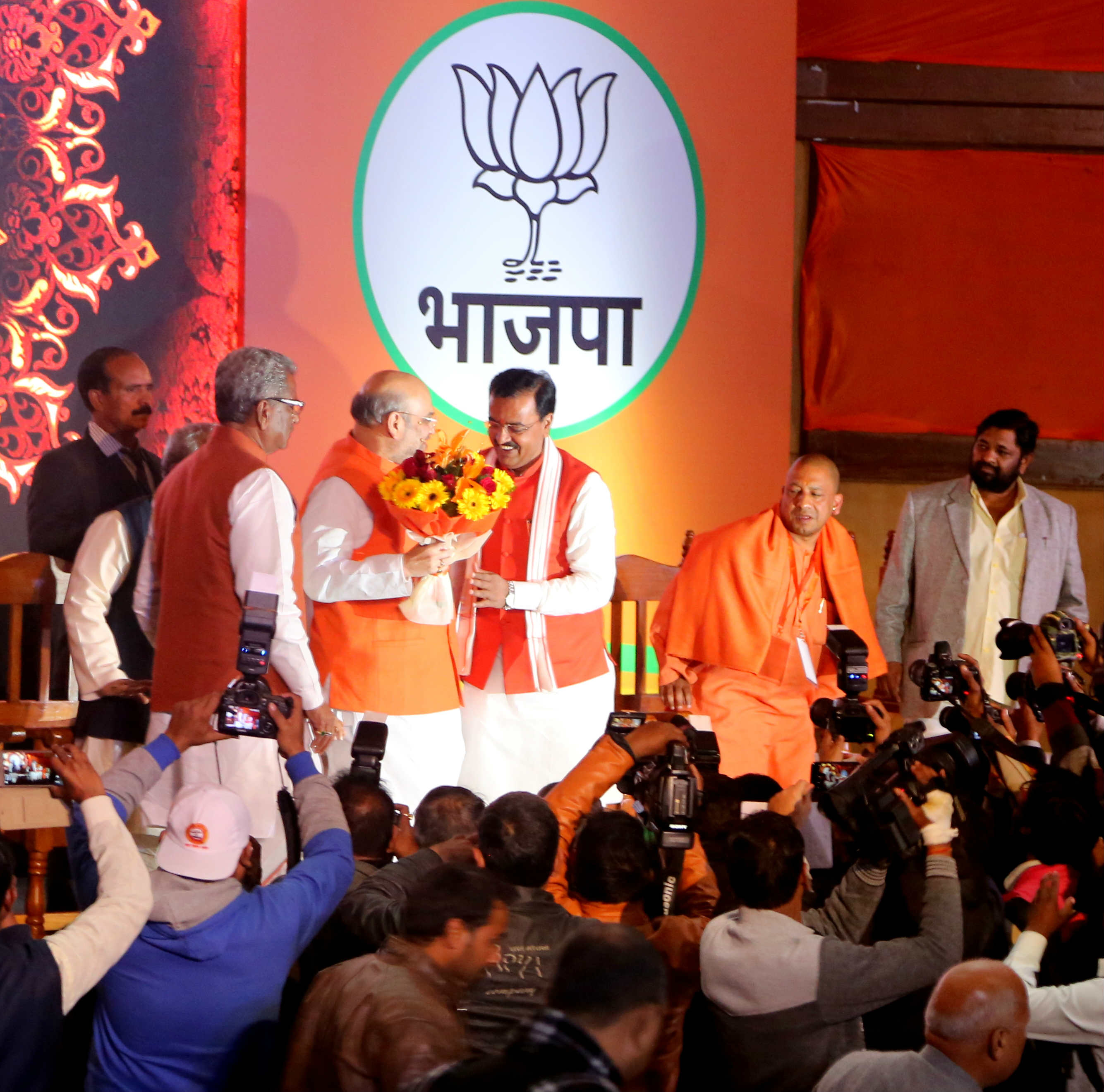 Shri Amit Shah releasing BJP Lok Kalyan Sankalp Patra for Uttar Pradesh Assembly Election 2017 at Indira Gandhi Pratishthan, Gomti Nagar on January 28, 2017