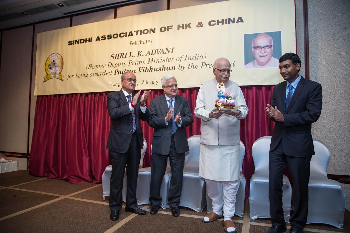 Shri L.K. Advani ji being honour & felicitate by Sindhi Association of Hon Kong and China on July 08, 2015