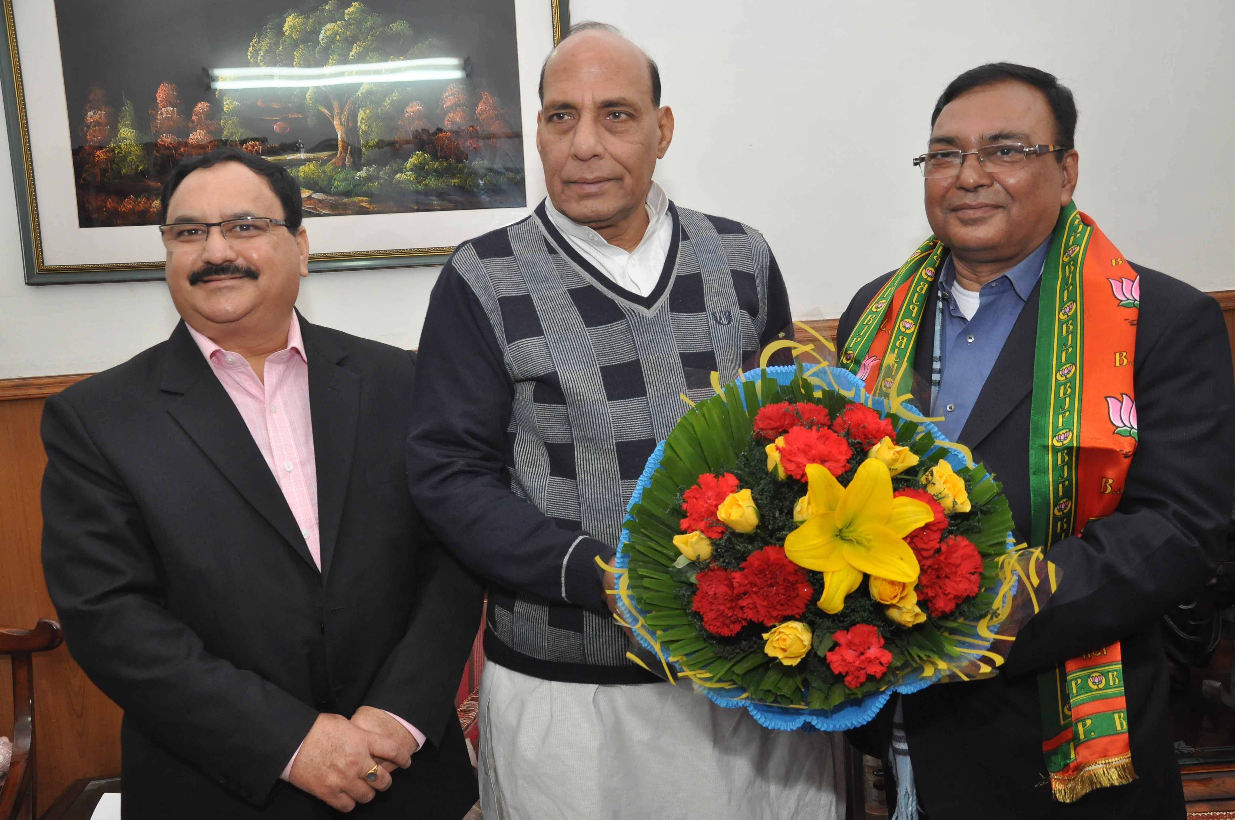 Shri Nishikant Thakur joining BJP in the presence of BJP President, Shri Rajnath Singh & BJP National General Secretary Shri J.P. Nadda at 38, Ashoka Road on February 4, 2014