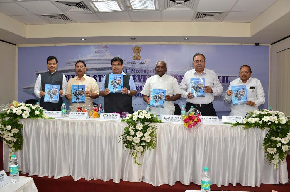 Shri Nitin Gadkari releasing Vision Document at the 16th meeting of Maritime States Development Council (MSDC)