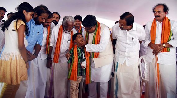 Shri Ravi Shankar Prasad Attended the protest cum fast (Upwas) meeting organised by Bharatiya Janata Party (BJP) Kerala in Thiruvananthpuram on June 16, 2016