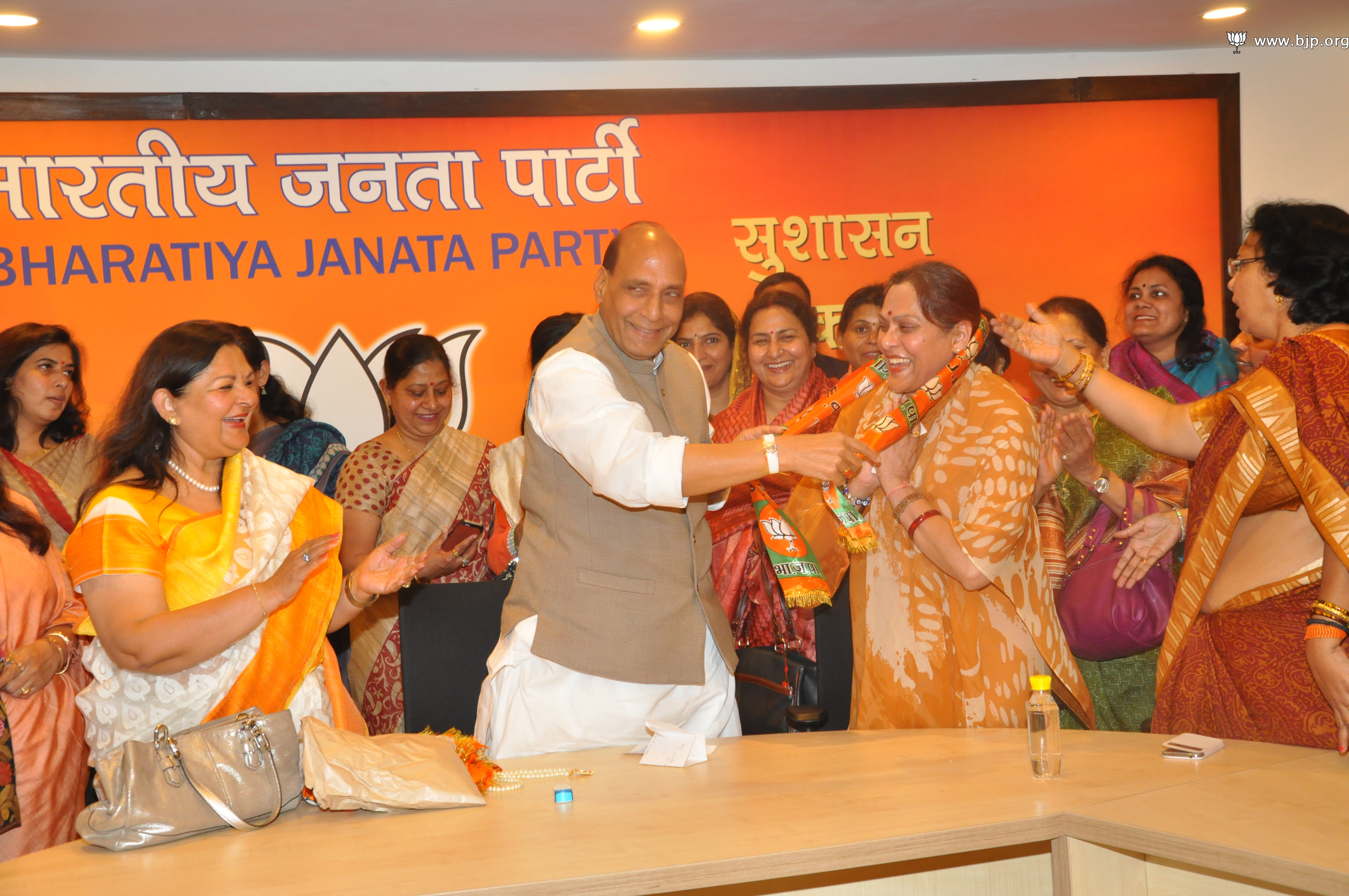 Smt. Bharti Singh and Smt. Meeta Tripathi joining BJP in the presence of BJP President, Shri Rajnath Singh at 11, Ashoka Road, New Delhi on March 8, 2014