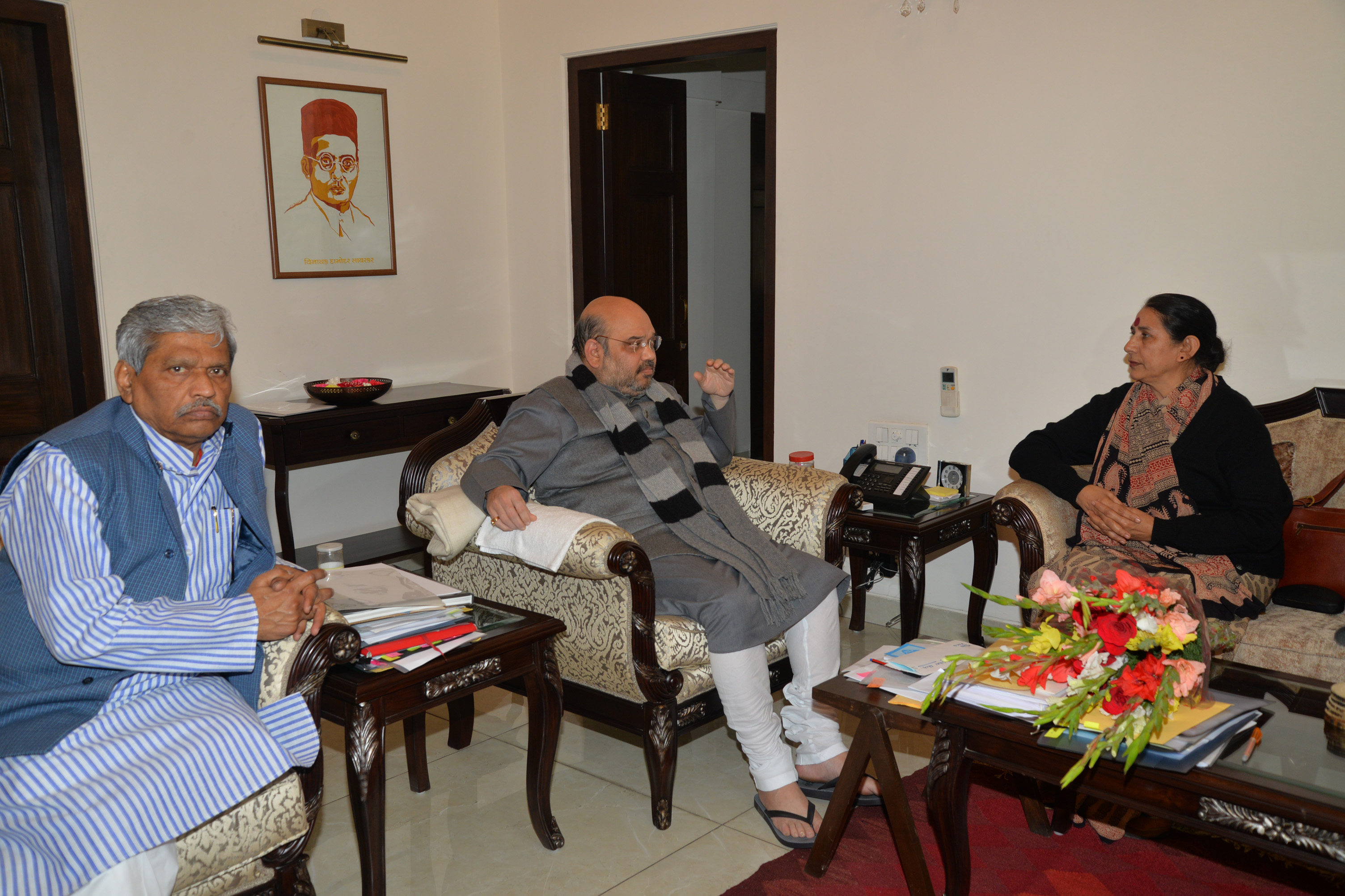 Smt. Krishna Tirath meeting BJP President, Shri Amit Shah at 11, Akbar Road on January 19, 2015