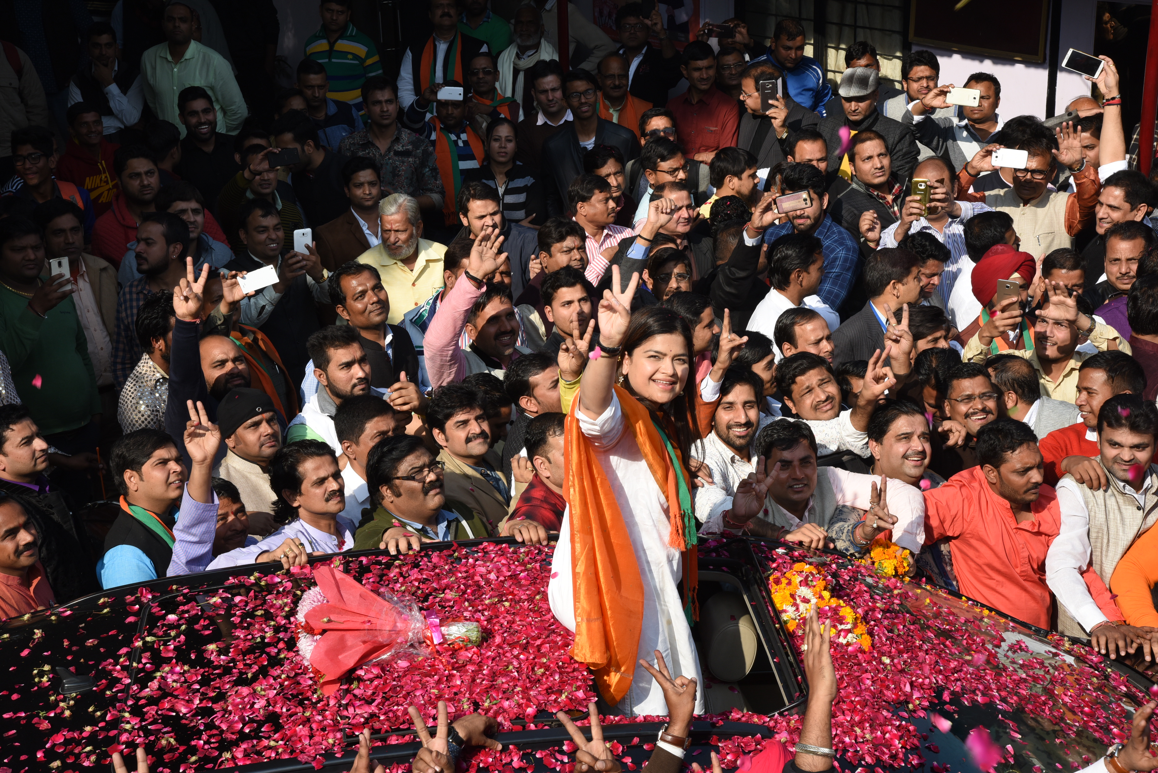 Smt. Poonam Mahajan, MP taking charge as BJYM National President at 11, Ashoka Road