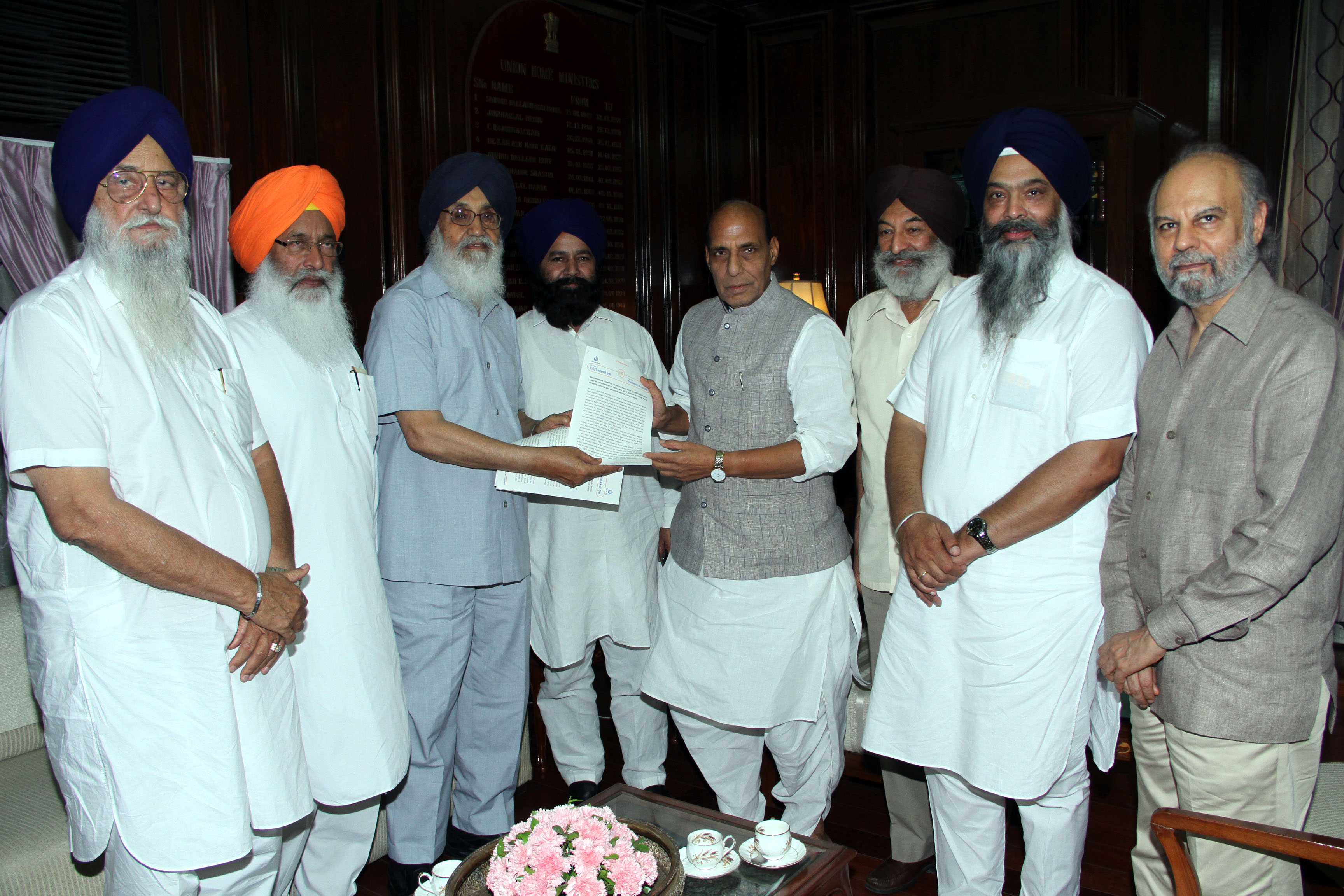 The Union Home Minister Shri Rajnath Singh meeting with a delegation led by the Chief Minister of Punjab Shri Parkash Singh Badal at North Block (New Delhi) on 19 June 2014