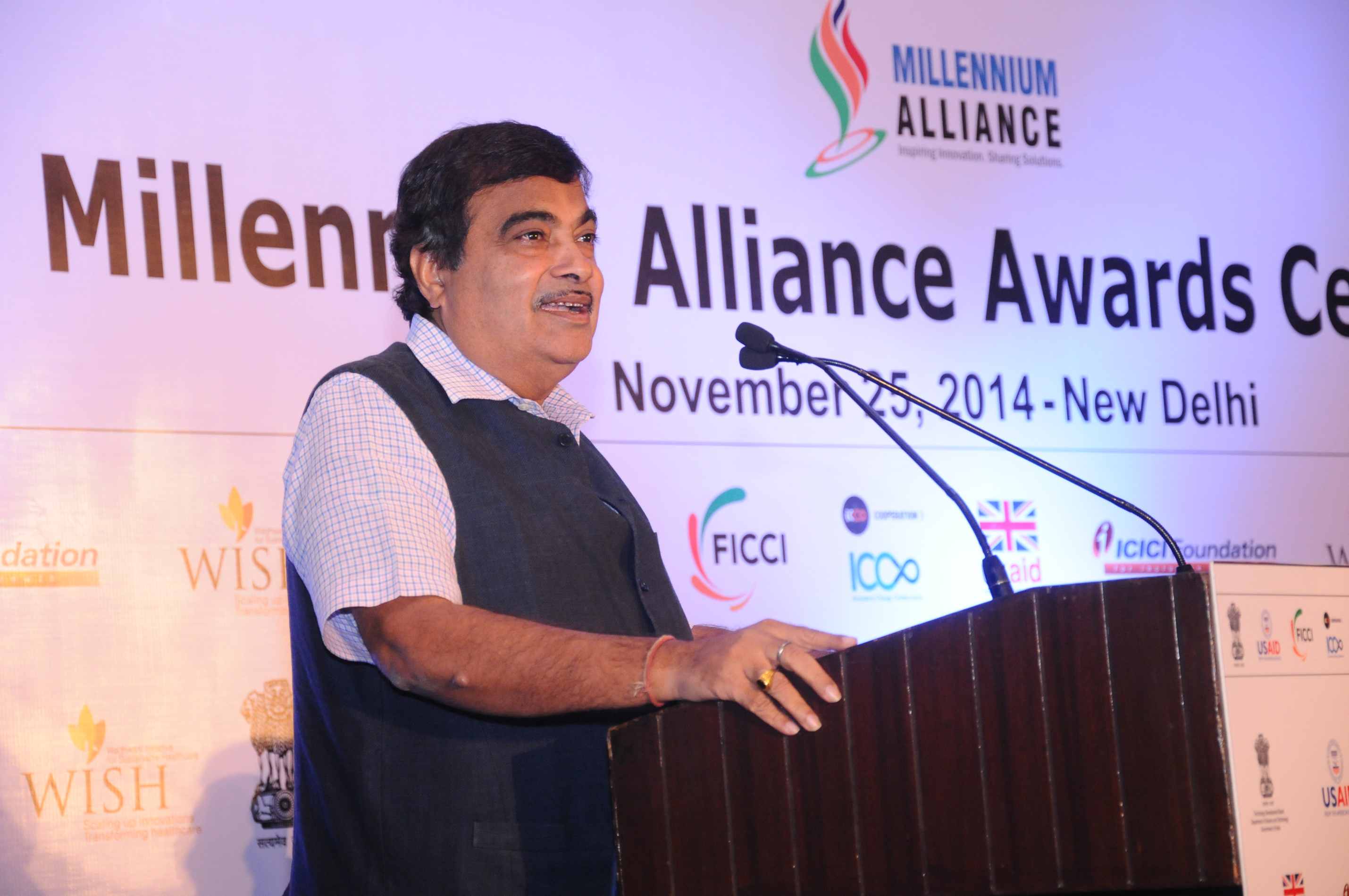 Union Minister of Road Transport & Highways, Shri Nitin Gadkari at FICCI Millennium Alliance-An innovation partnership for global development, Awards Ceremony at New Delhi on November 25, 2014