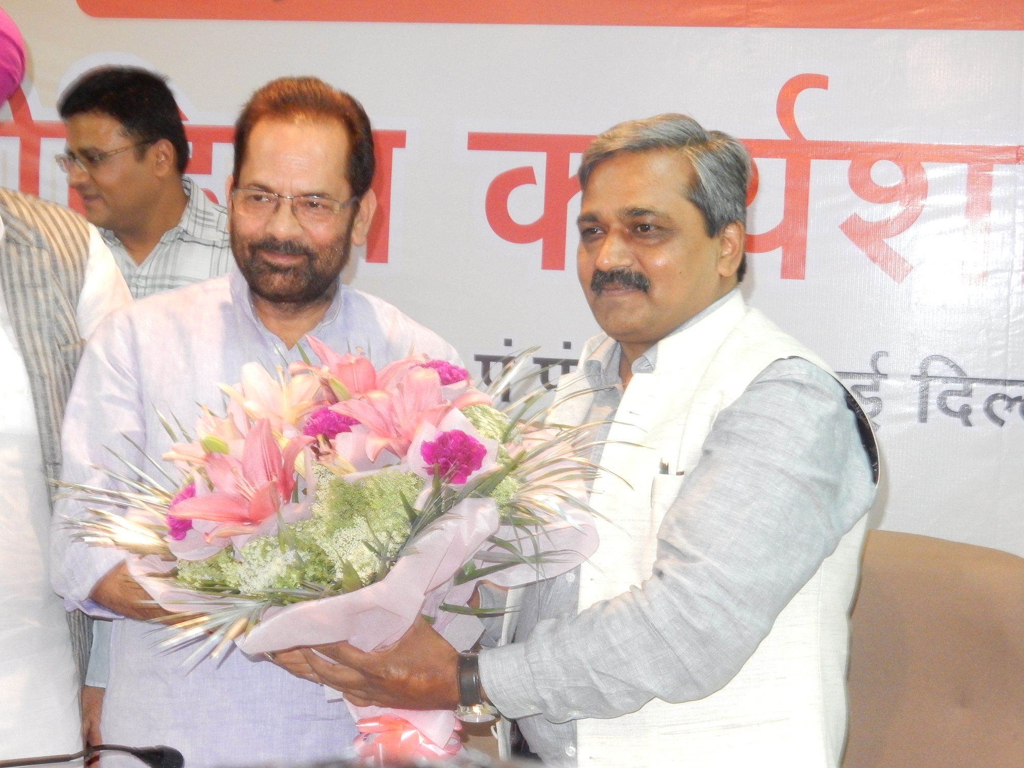 Union Minister Shri Mukhtar Abbas Naqvi addressing the Delhi BJP State Media Workshop at 14 Pandit Panth Marg, New Delhi on May 21, 2015